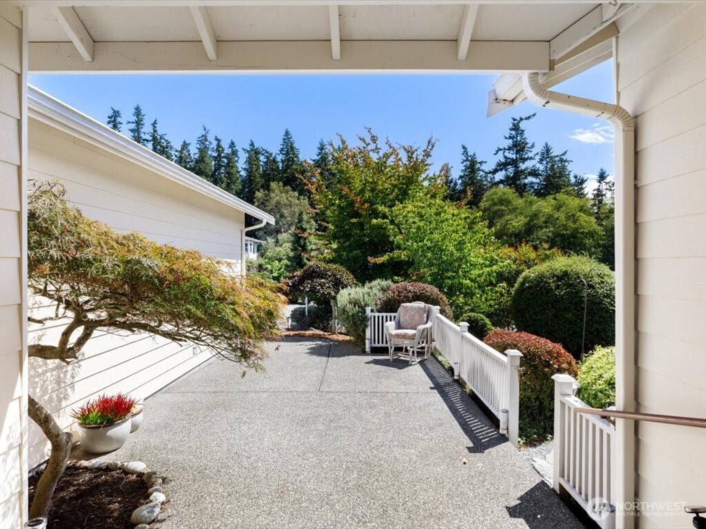 MLS #NWM2421135 image #1