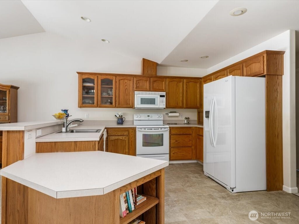 MLS #NWM2421135 image #12