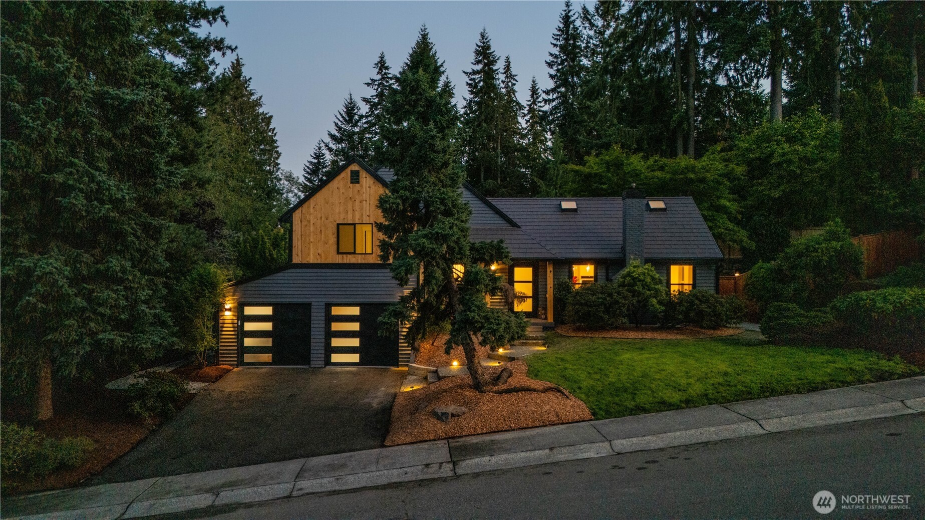 MLS #NWM2421450 image #0