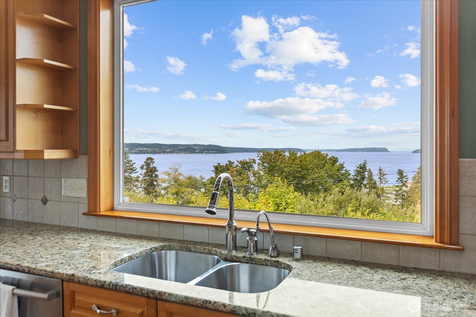 MLS #NWM2421971 image #11