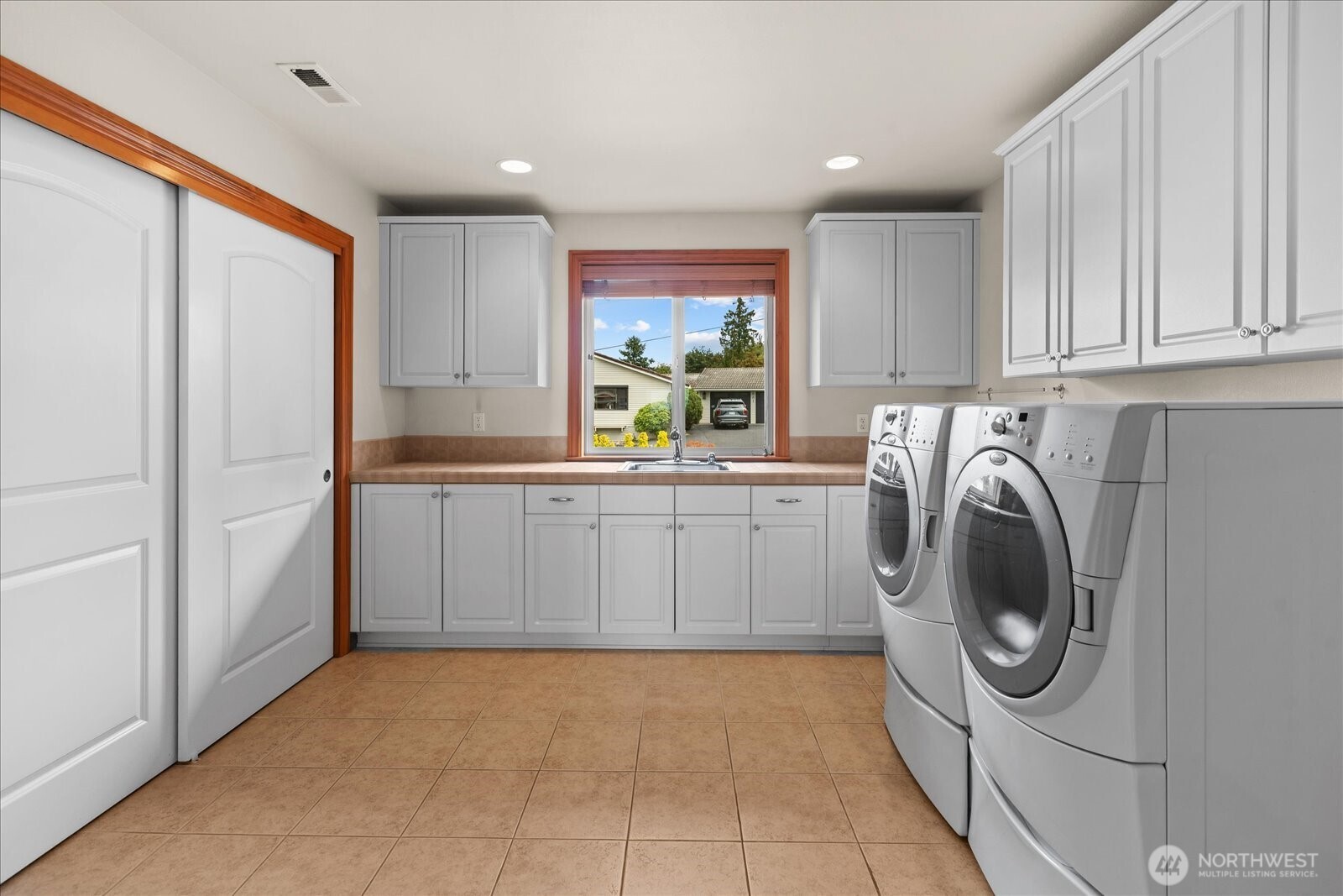 MLS #NWM2421971 image #19