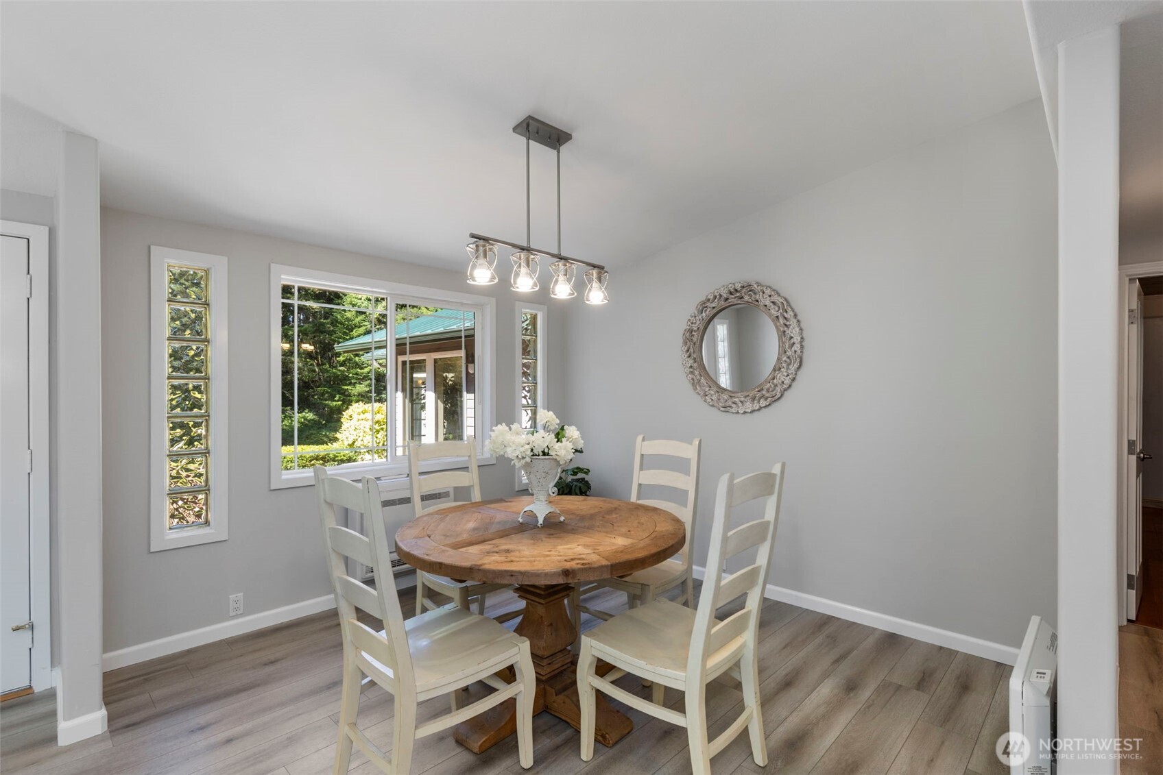 MLS #NWM2425732 img 10