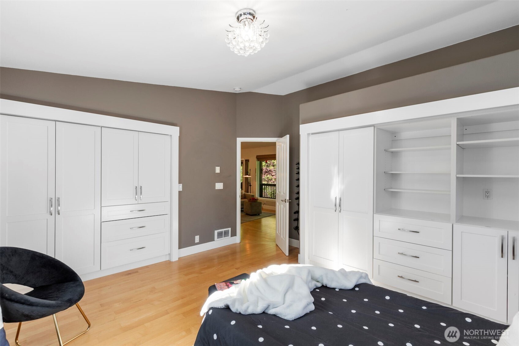 MLS #NWM2425732 img 27