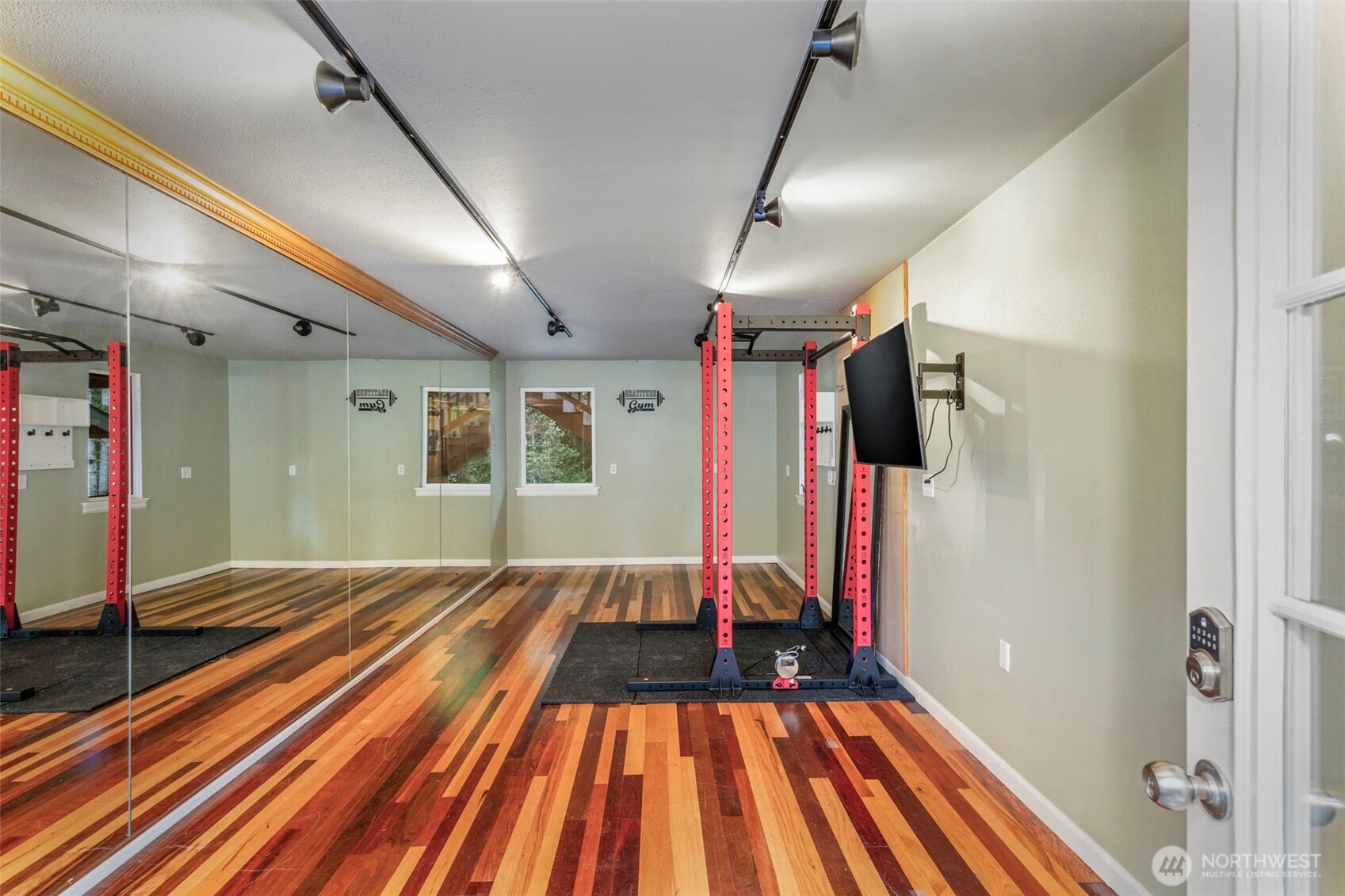 MLS #NWM2425732 img 30