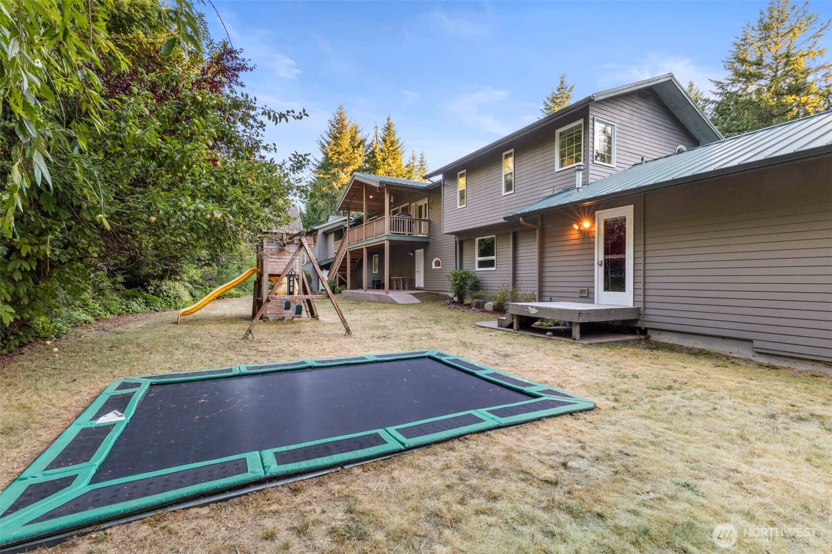 MLS #NWM2425732 img 31