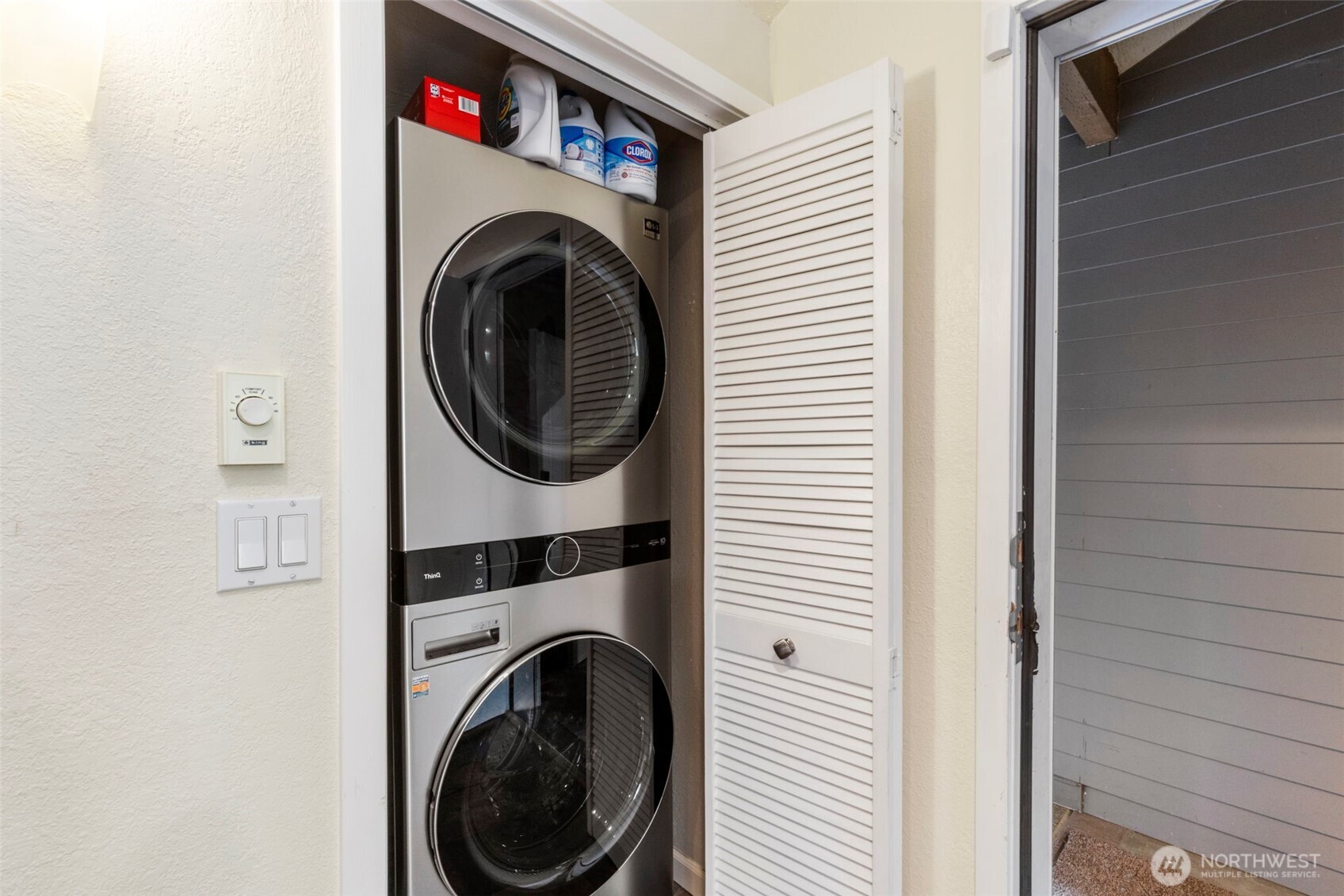 MLS #NWM2425732 img 39