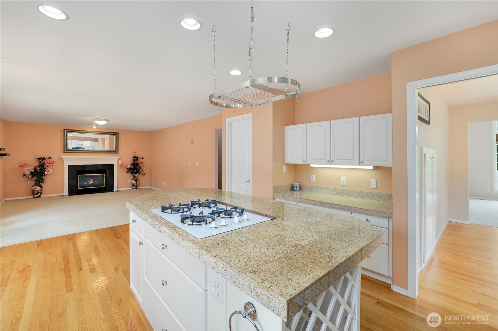 MLS #NWM2426871 image #11