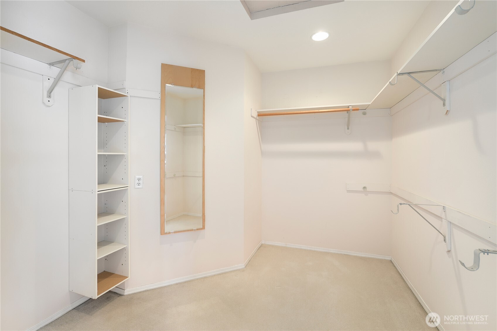 MLS #NWM2426871 image #24