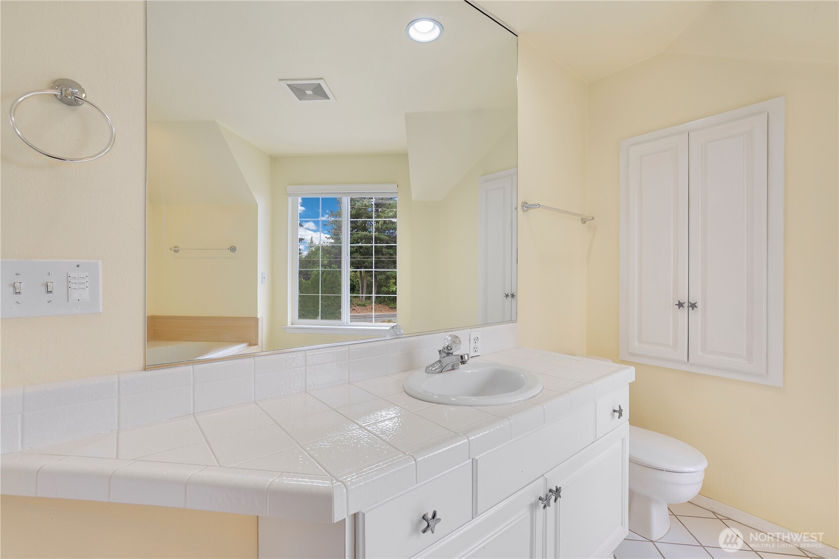 MLS #NWM2426871 image #30