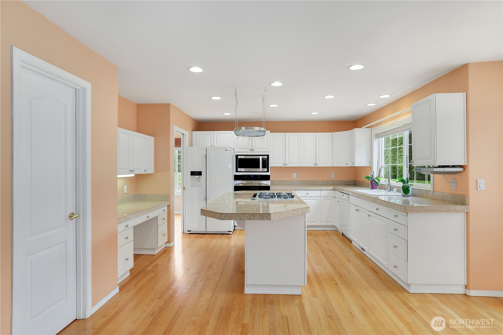 MLS #NWM2426871 image #7