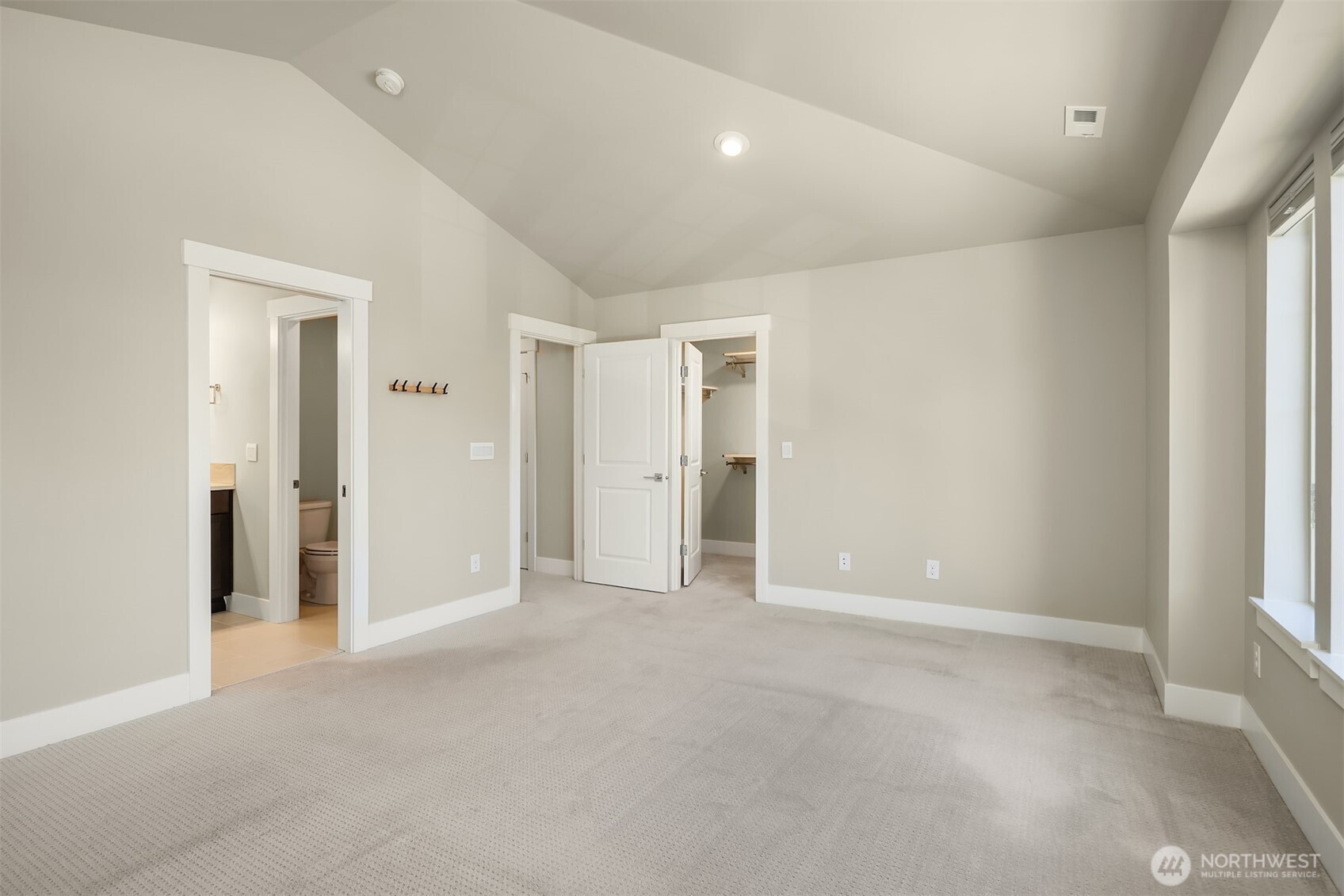 MLS #NWM2426977 image #8