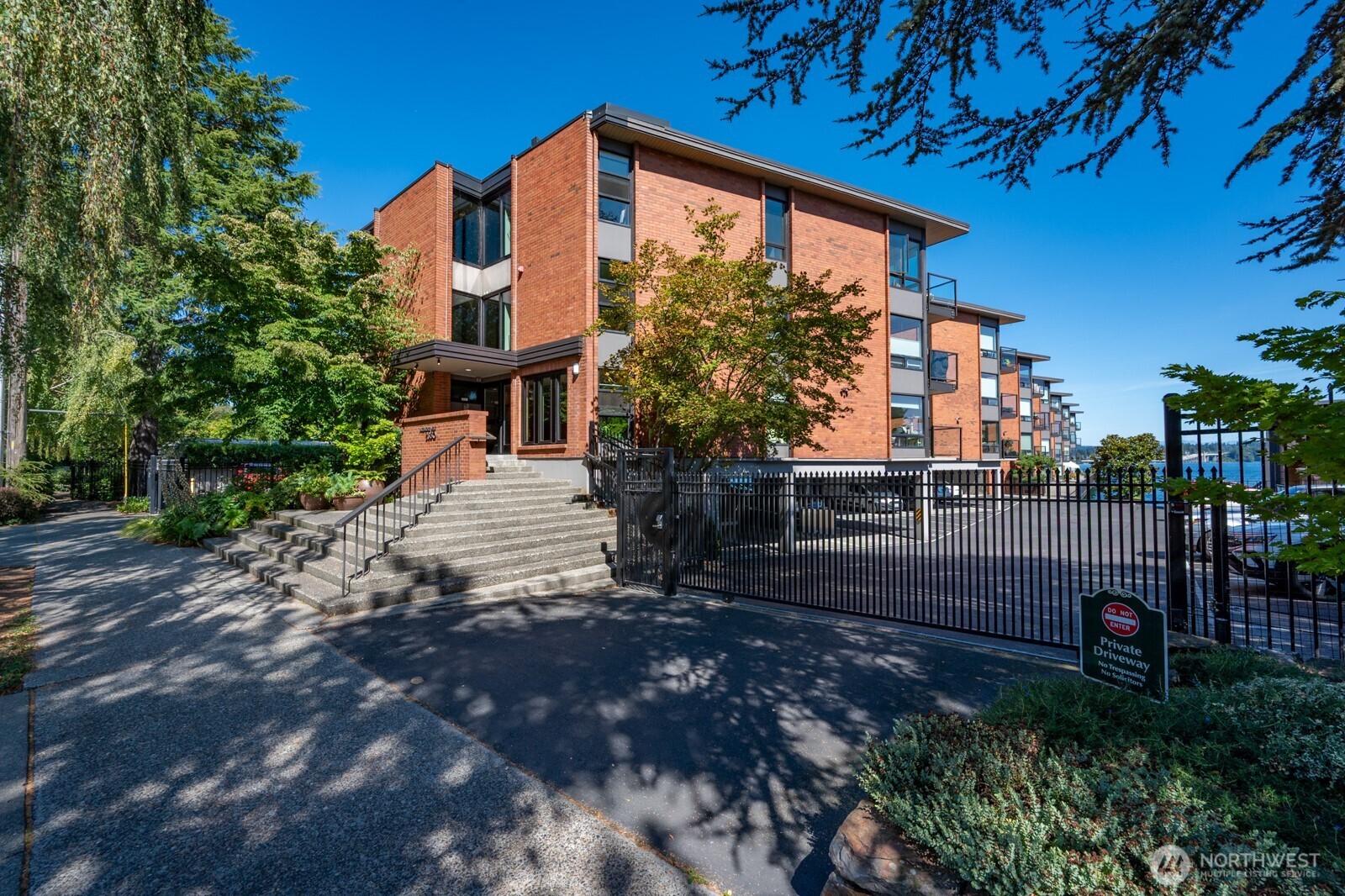 MLS #NWM2427584 image #1