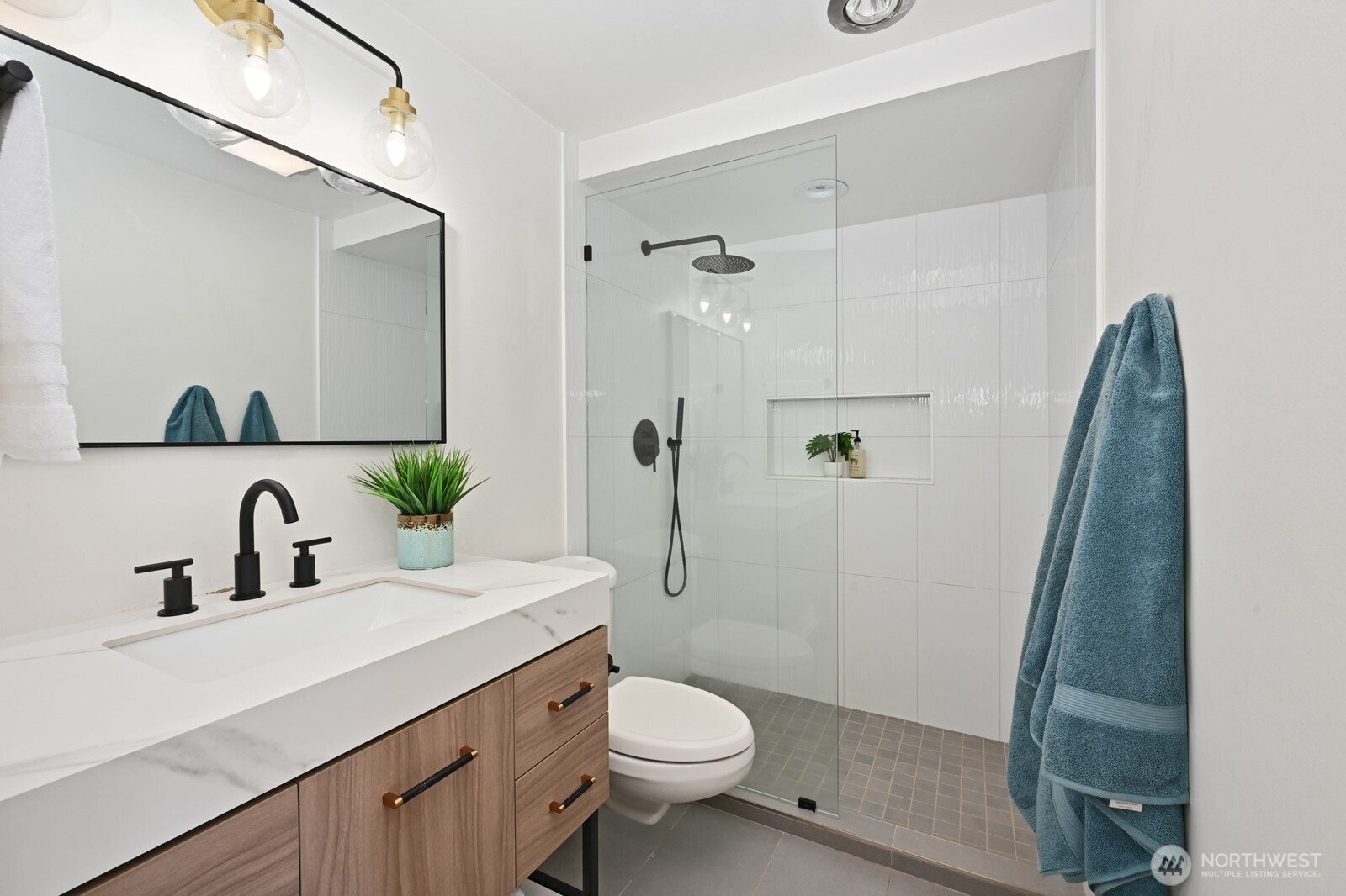 MLS #NWM2427584 image #14