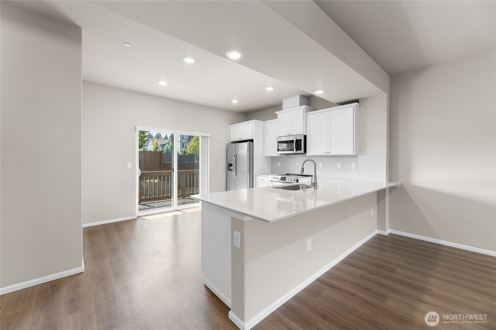 MLS #NWM2427907 image #7