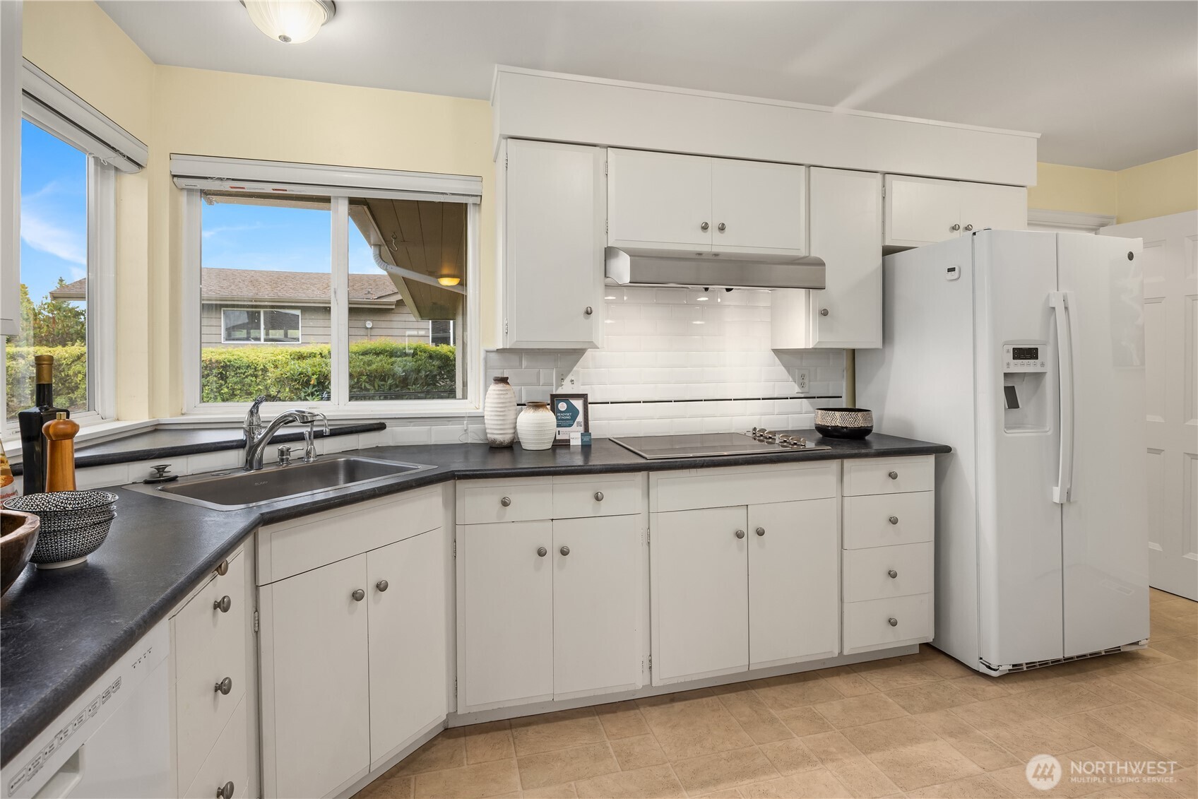 MLS #NWM2428005 image #11
