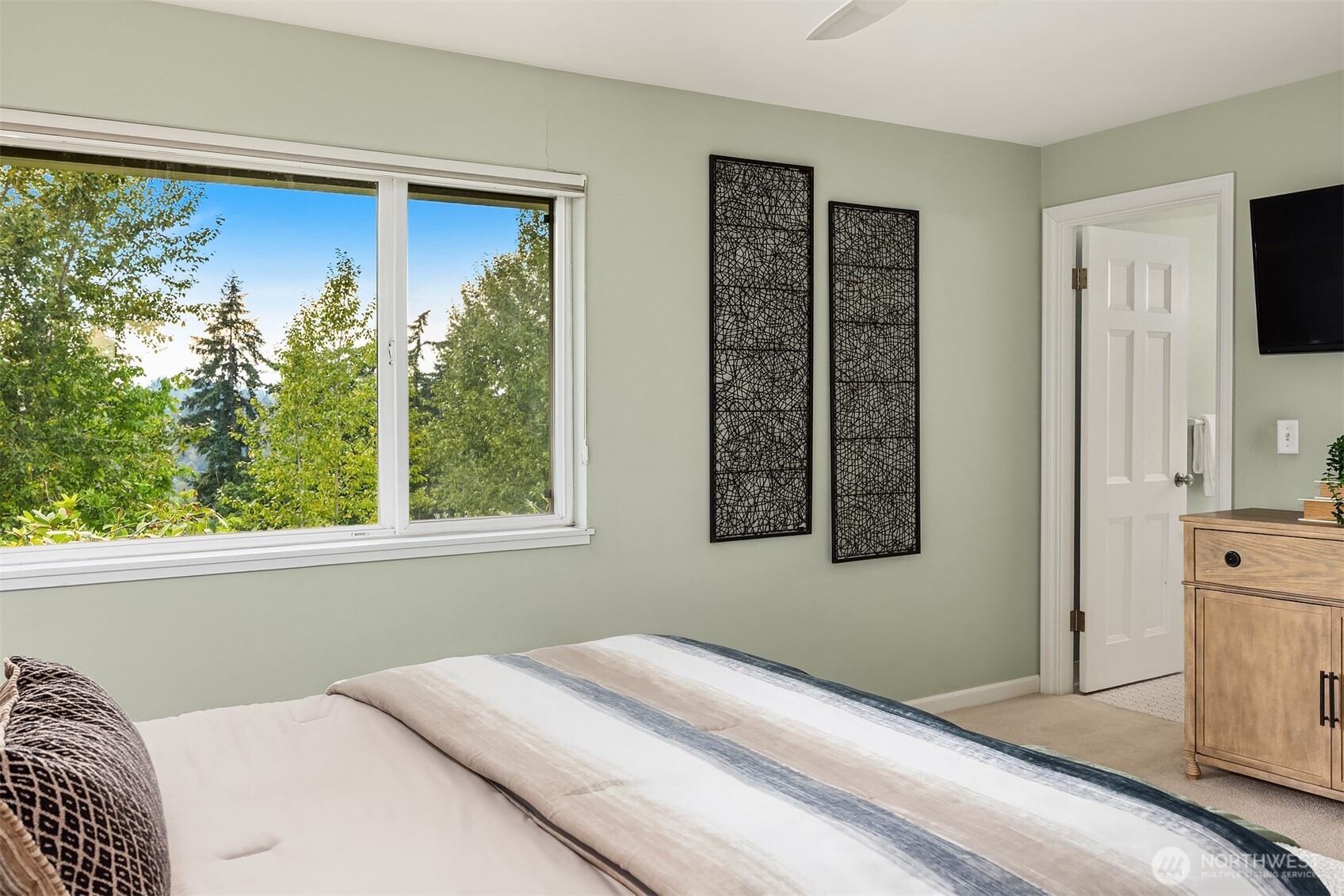 MLS #NWM2428005 image #21