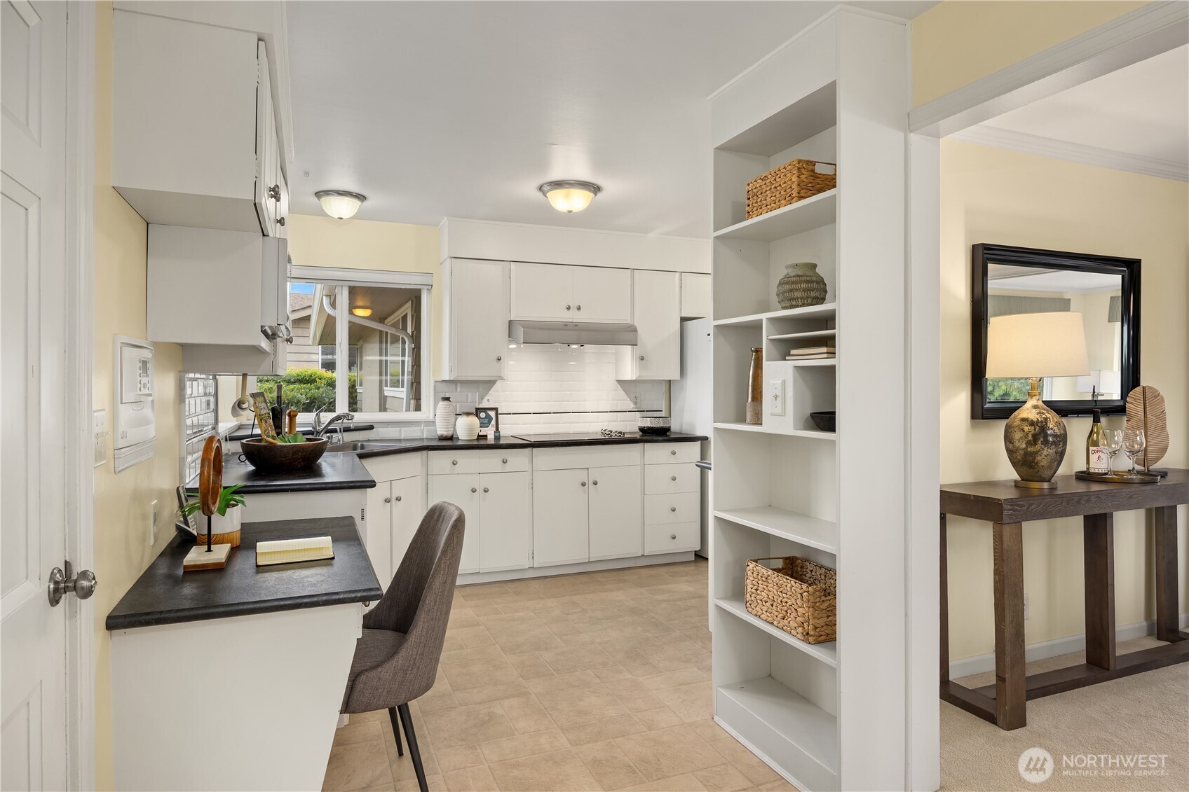 MLS #NWM2428005 image #9