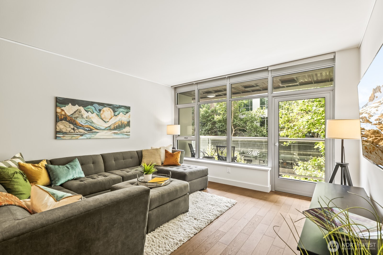 MLS #NWM2428109 image #14