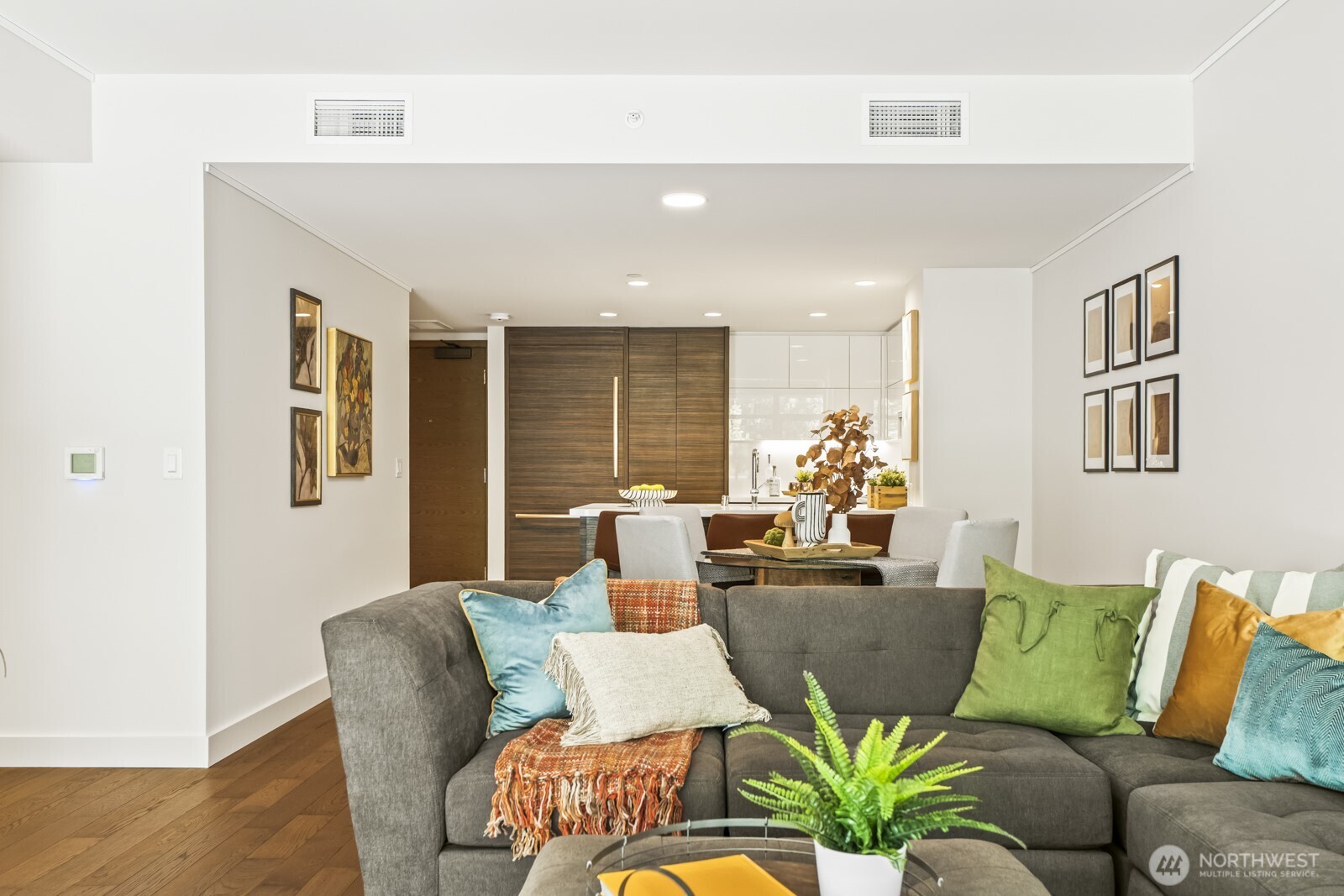 MLS #NWM2428109 image #16