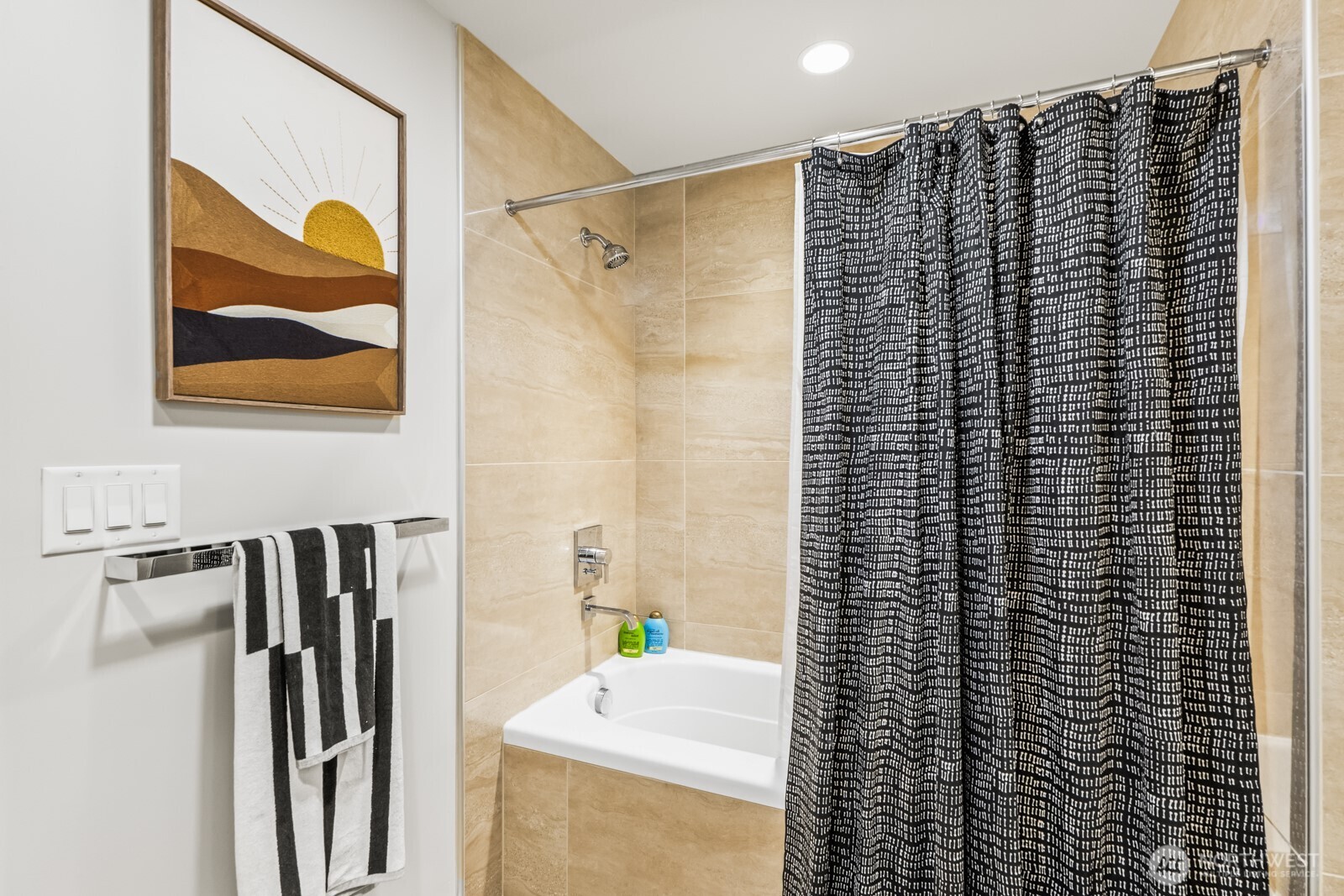 MLS #NWM2428109 image #21