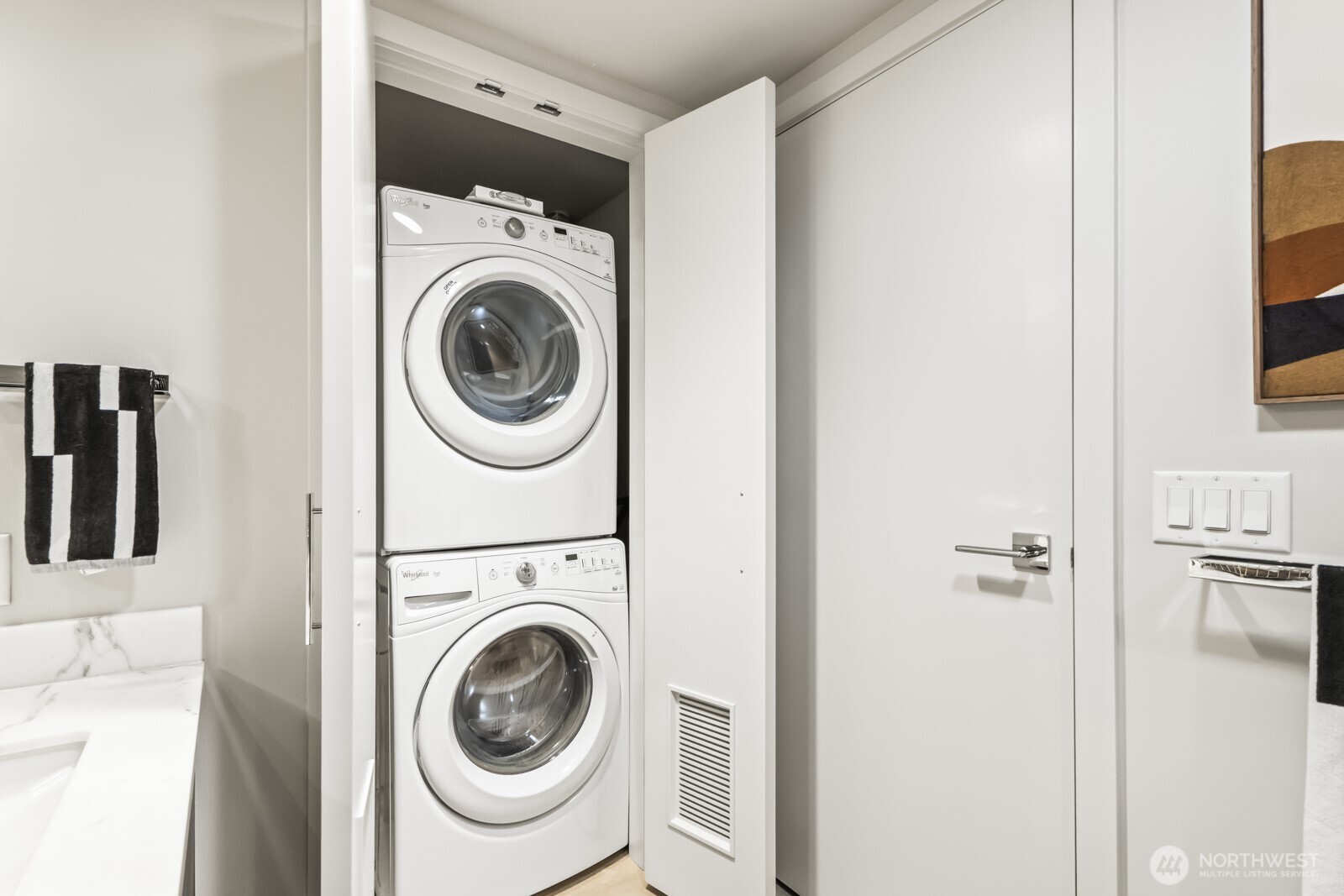 MLS #NWM2428109 image #22