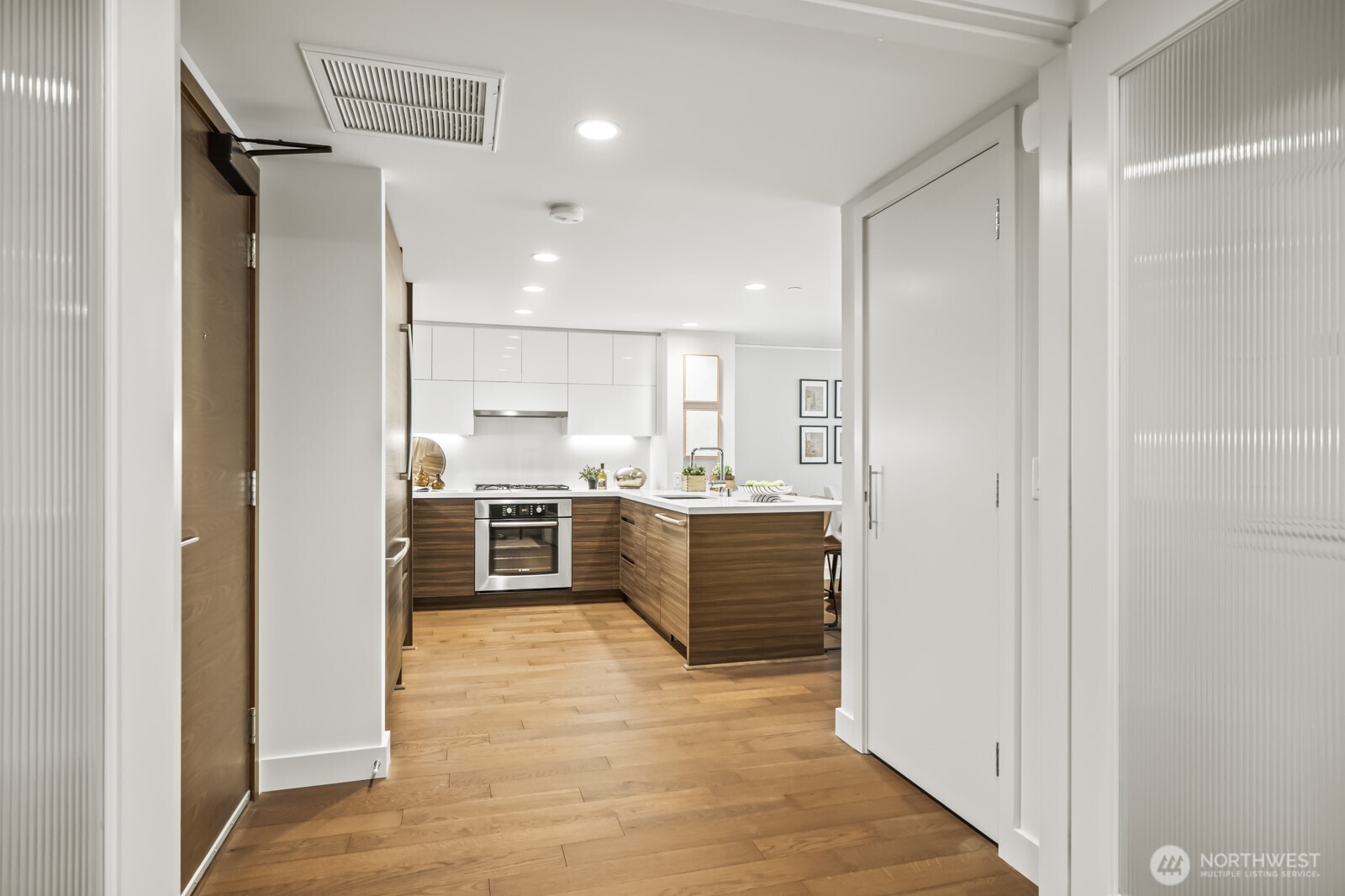 MLS #NWM2428109 image #6