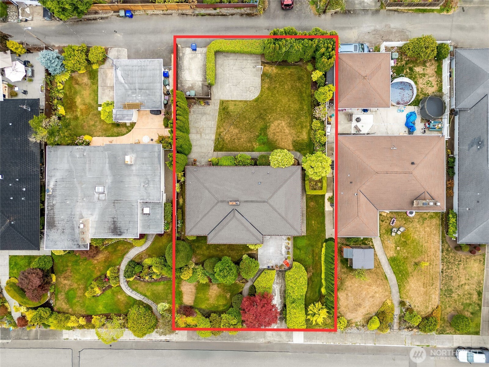 MLS #NWM2428263 image #2