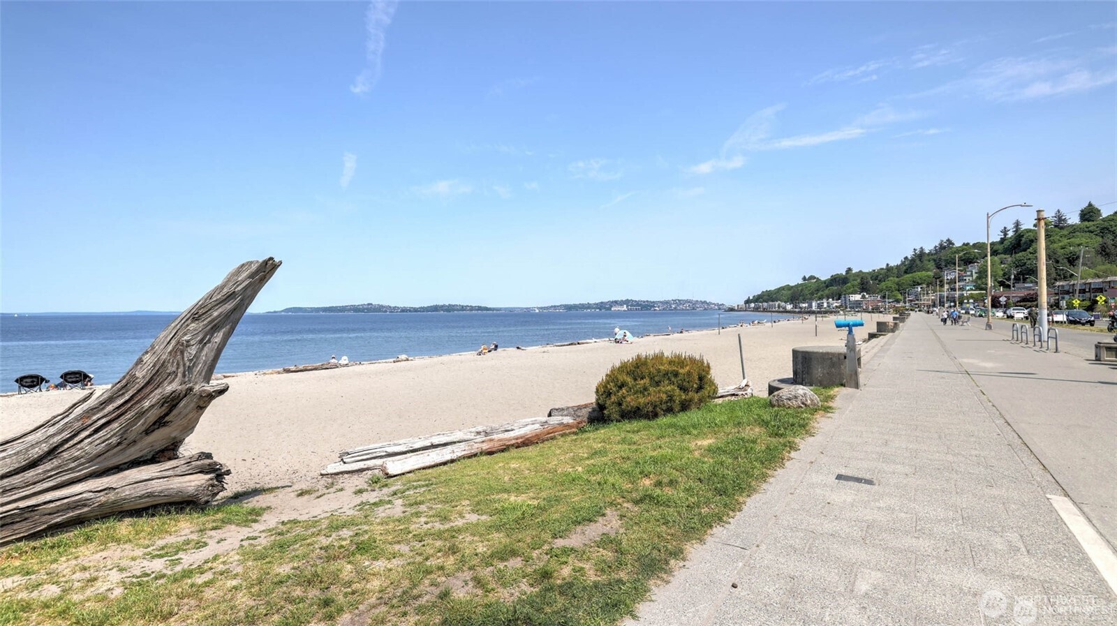 MLS #NWM2428660 image #1