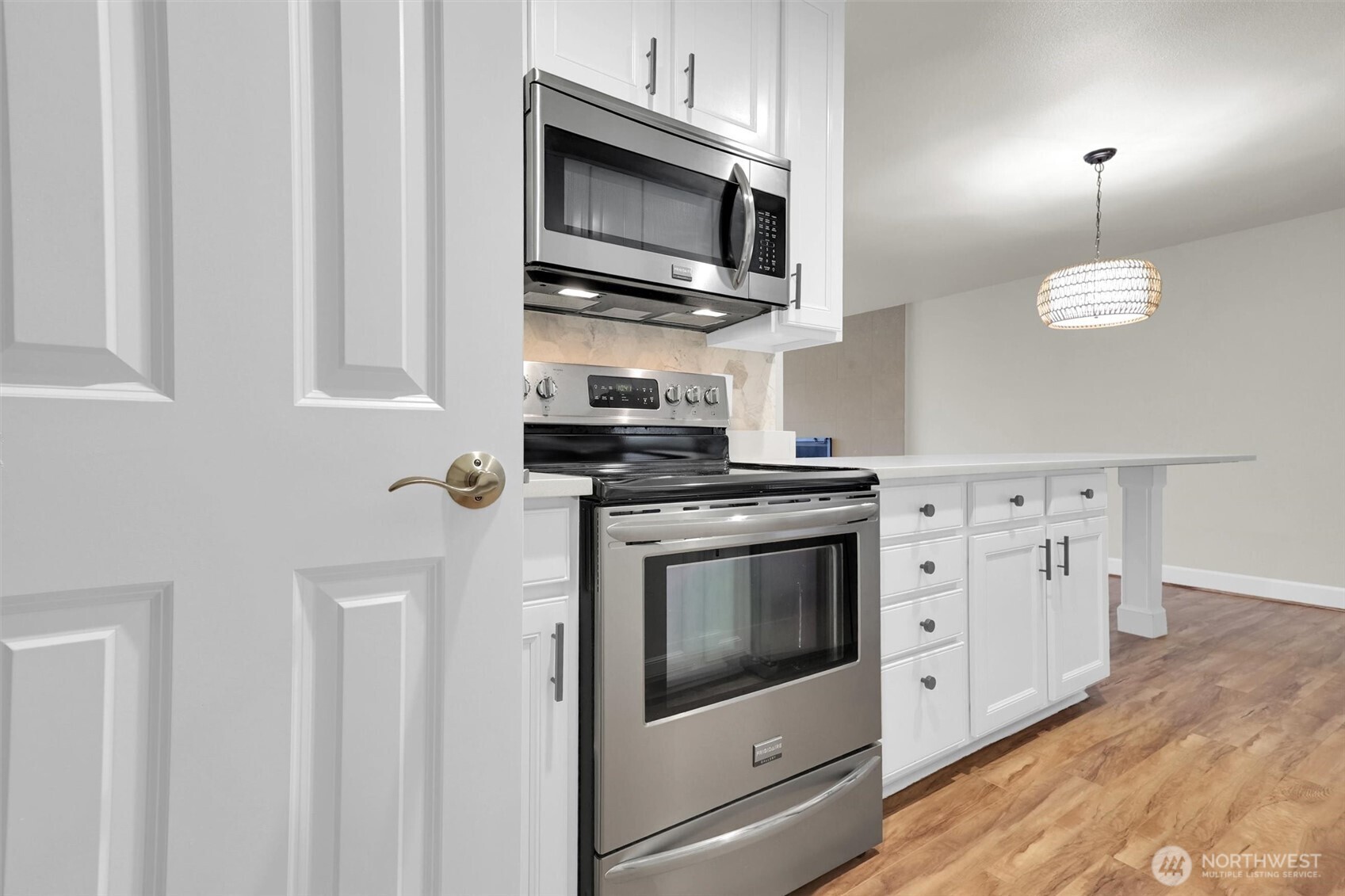 MLS #NWM2428660 image #16