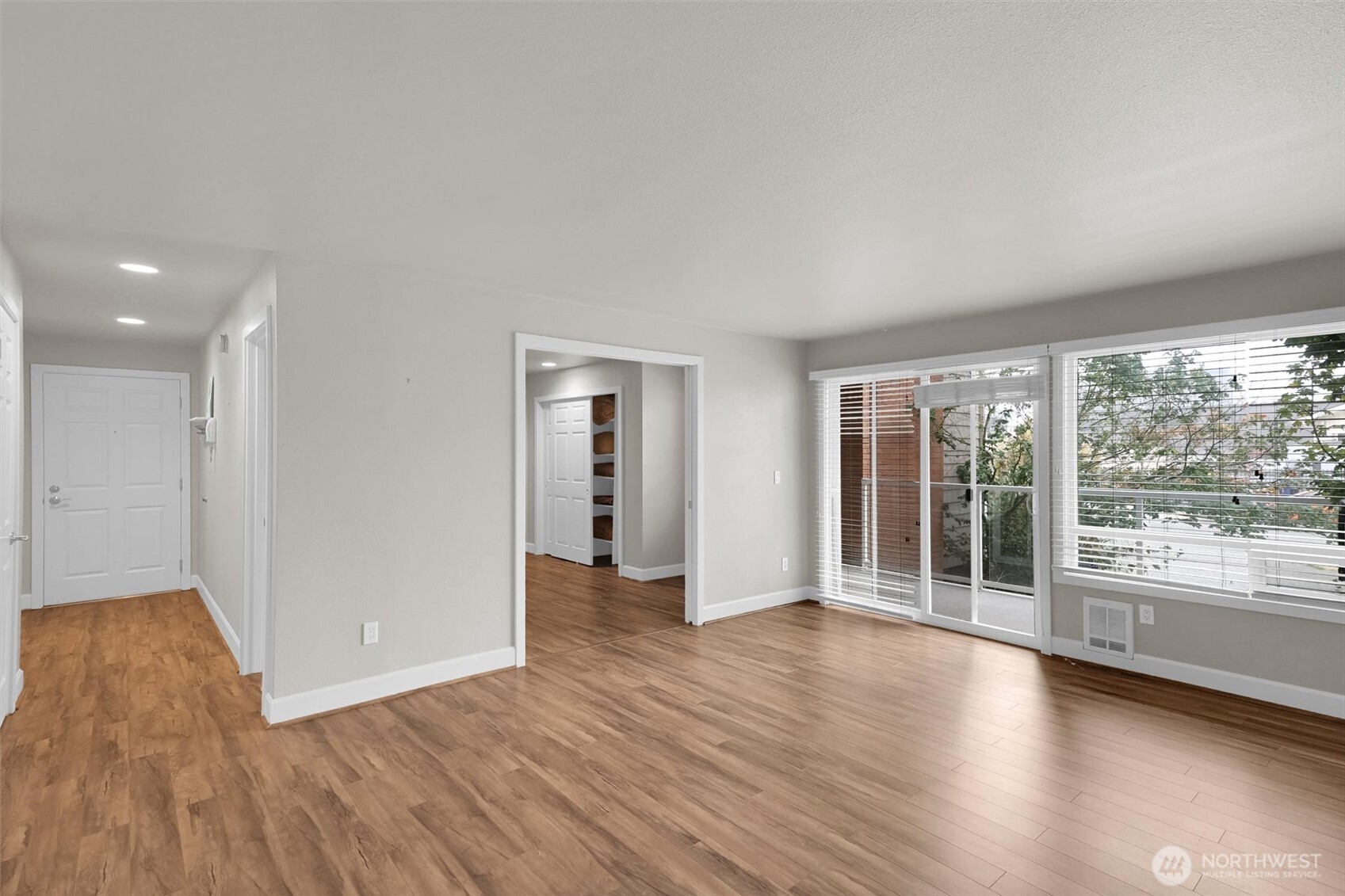 MLS #NWM2428660 image #9