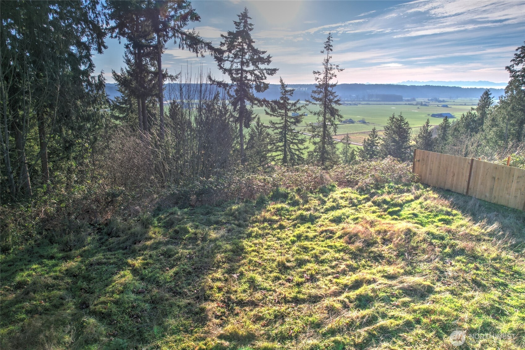 MLS #NWM2428881 image #0