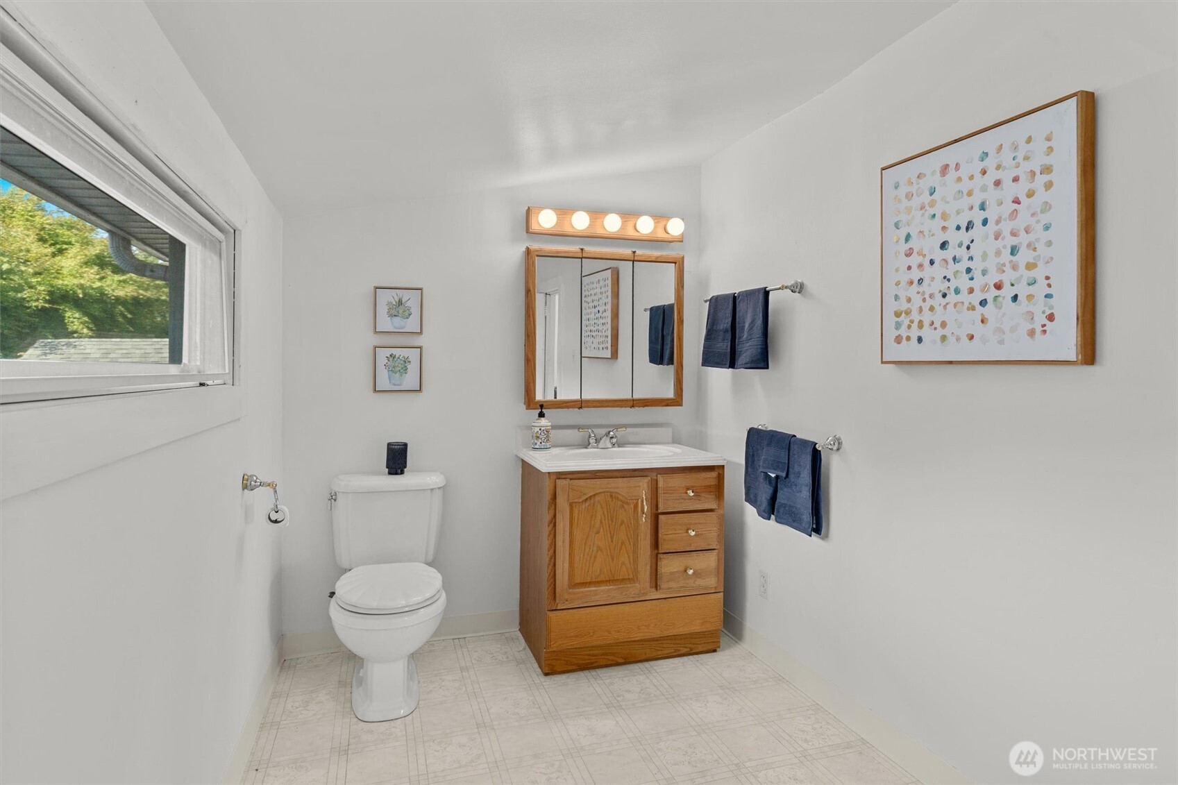 MLS #NWM2429192 image #16