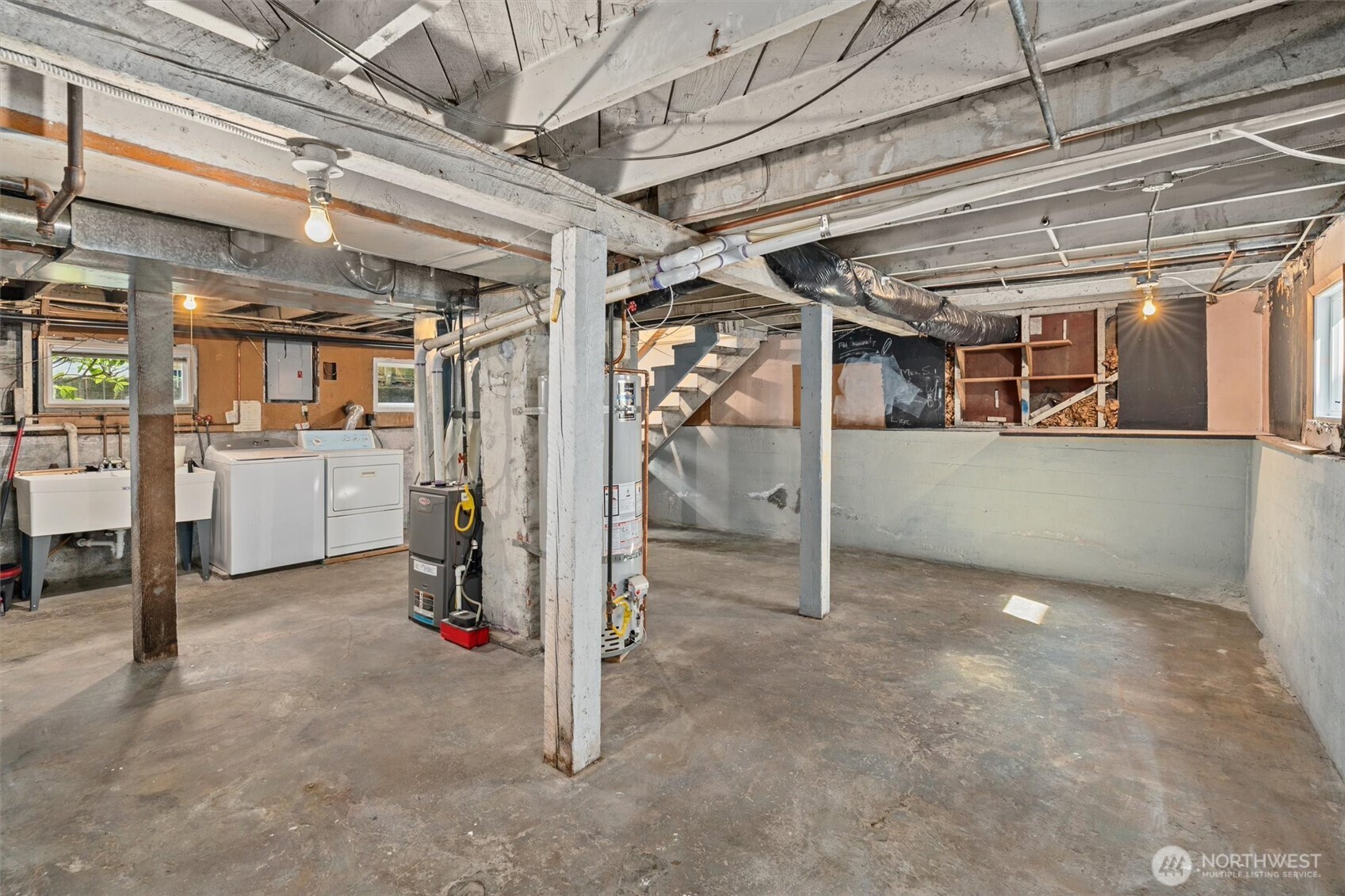 MLS #NWM2429192 image #23