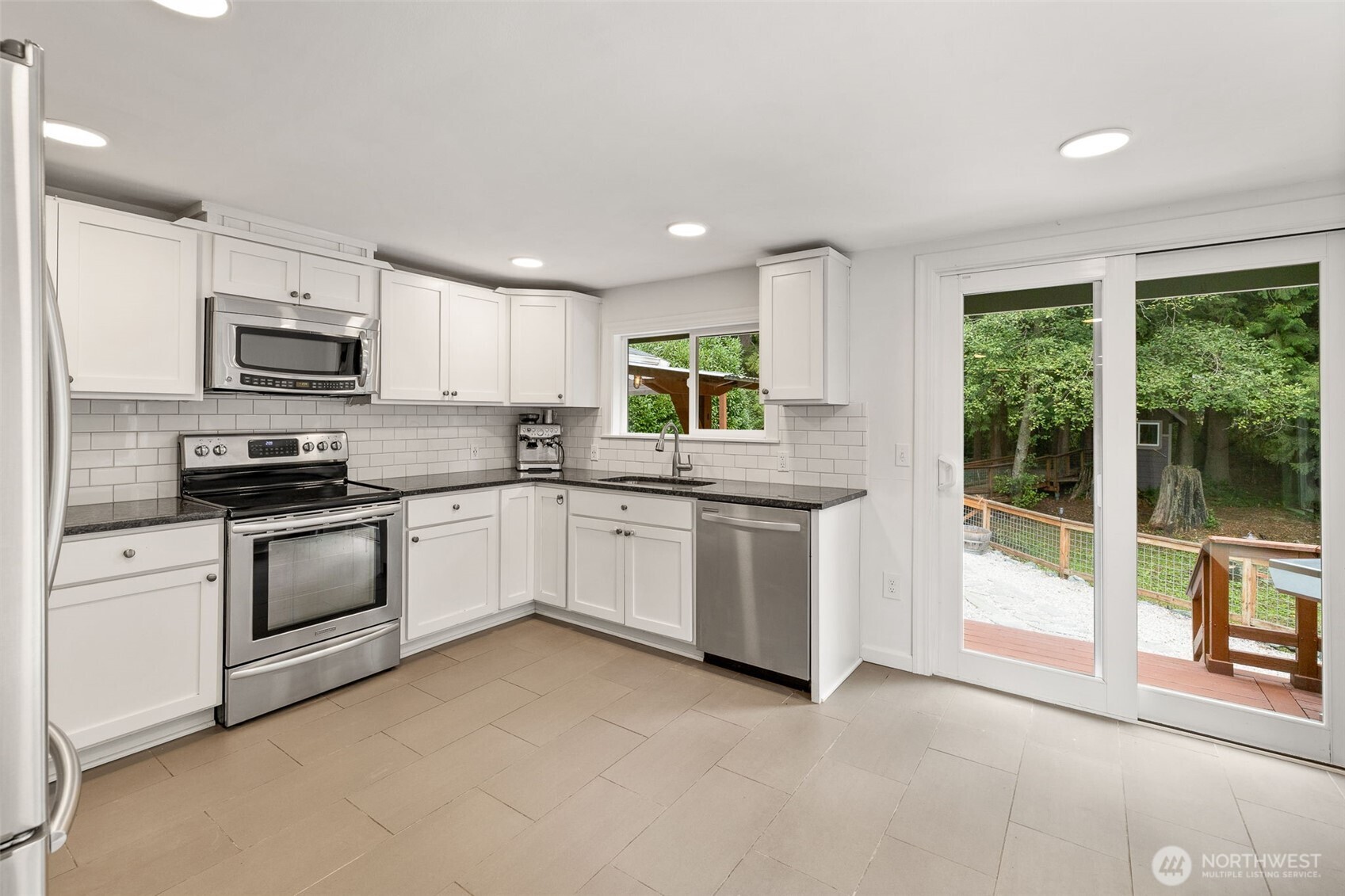 MLS #NWM2430047 image #9
