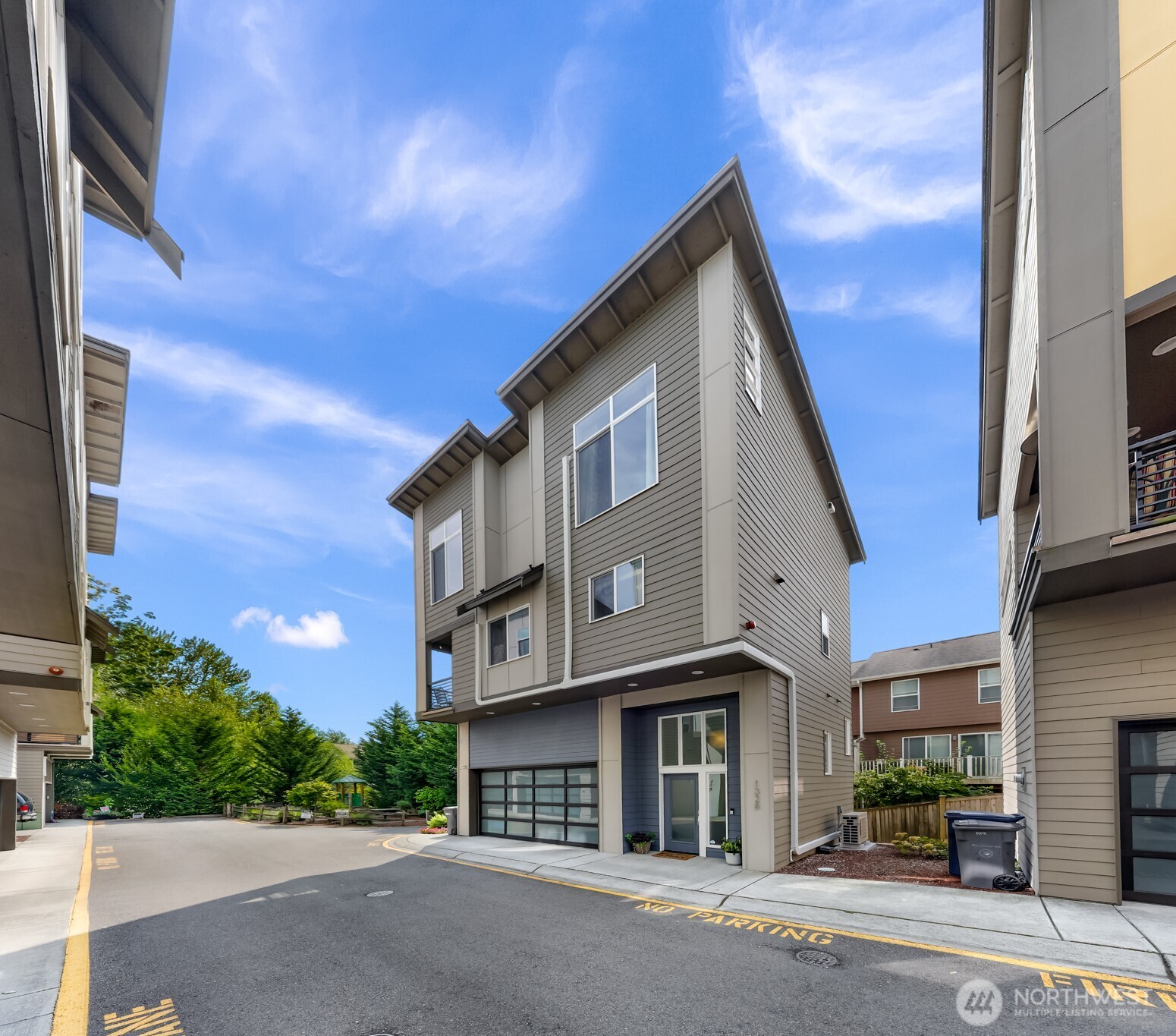 MLS #NWM2427368 image #0
