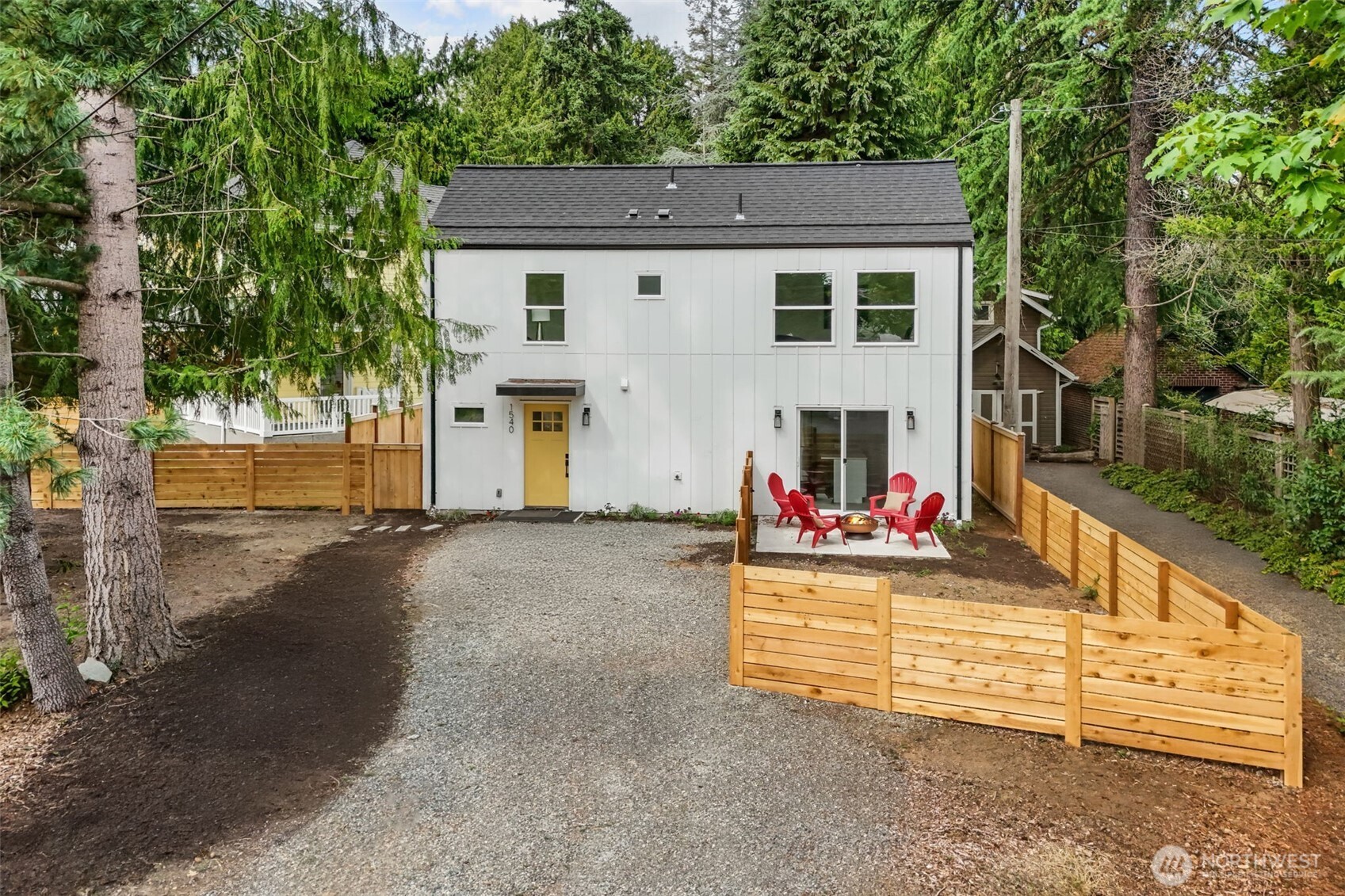 MLS #NWM2428552 image #0