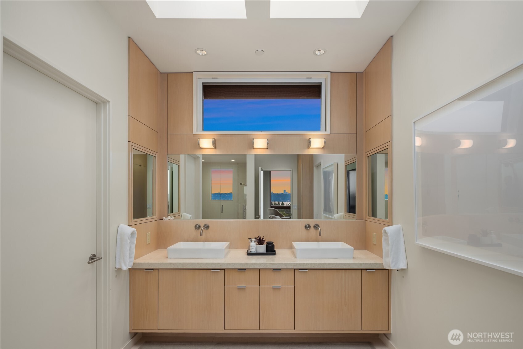 MLS #NWM2430645 image #24