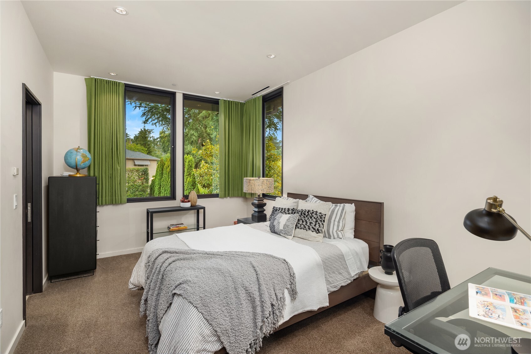 MLS #NWM2430645 image #26