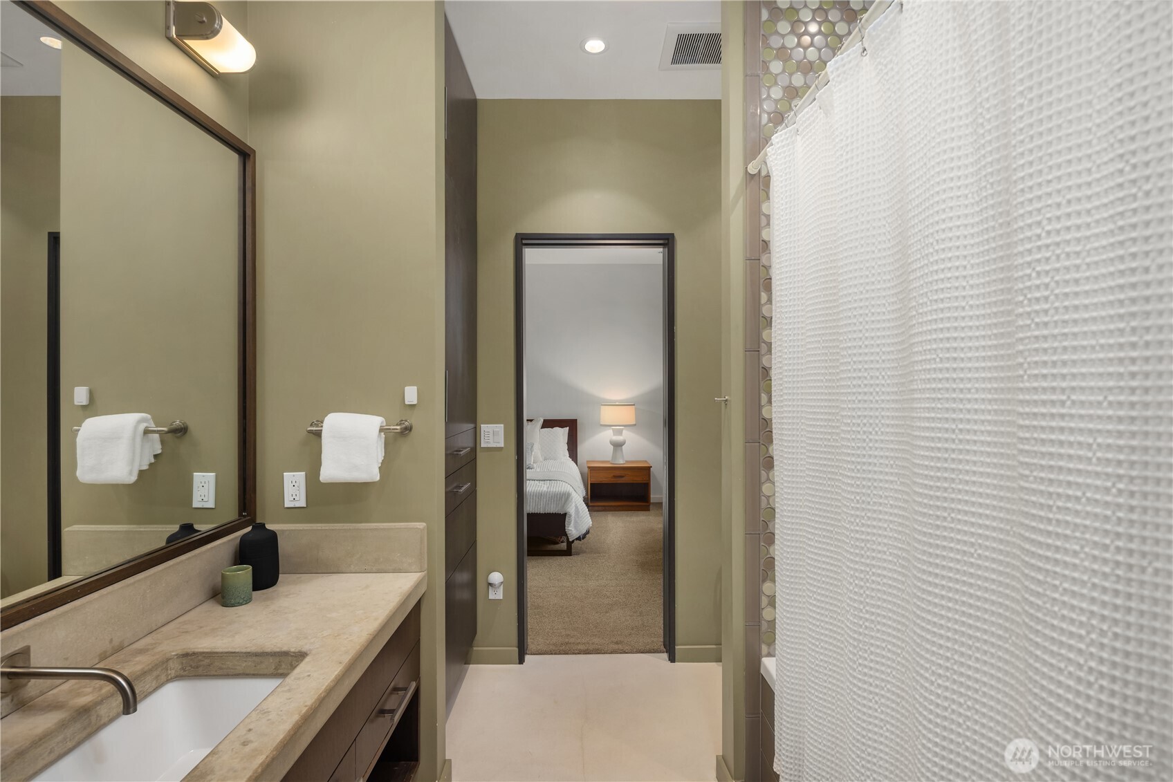 MLS #NWM2430645 image #28