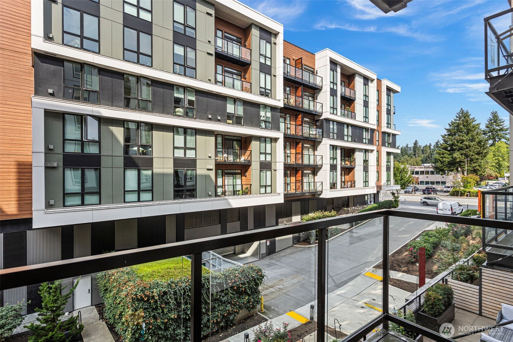 MLS #NWM2431289 image #12