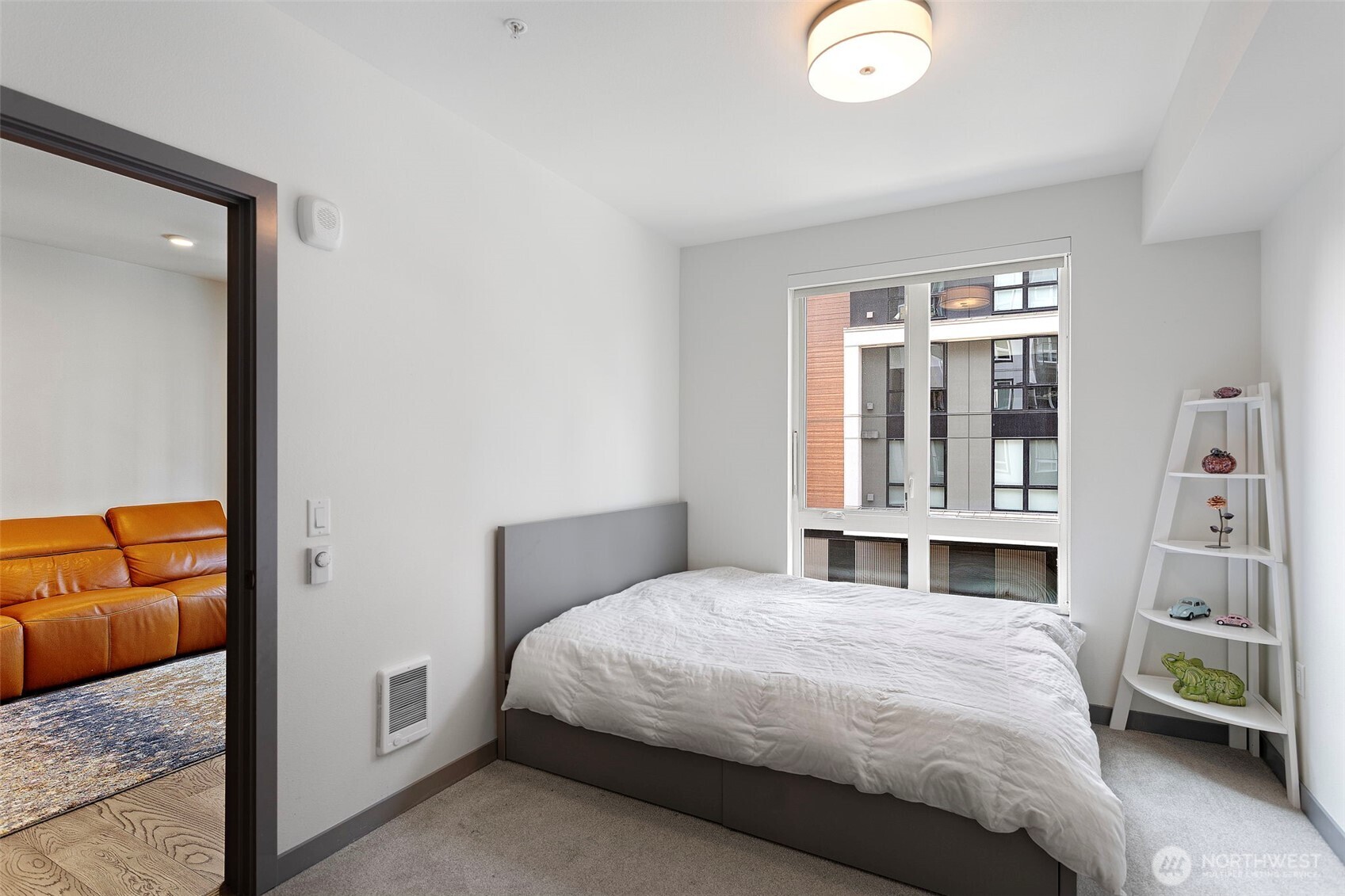 MLS #NWM2431289 image #5