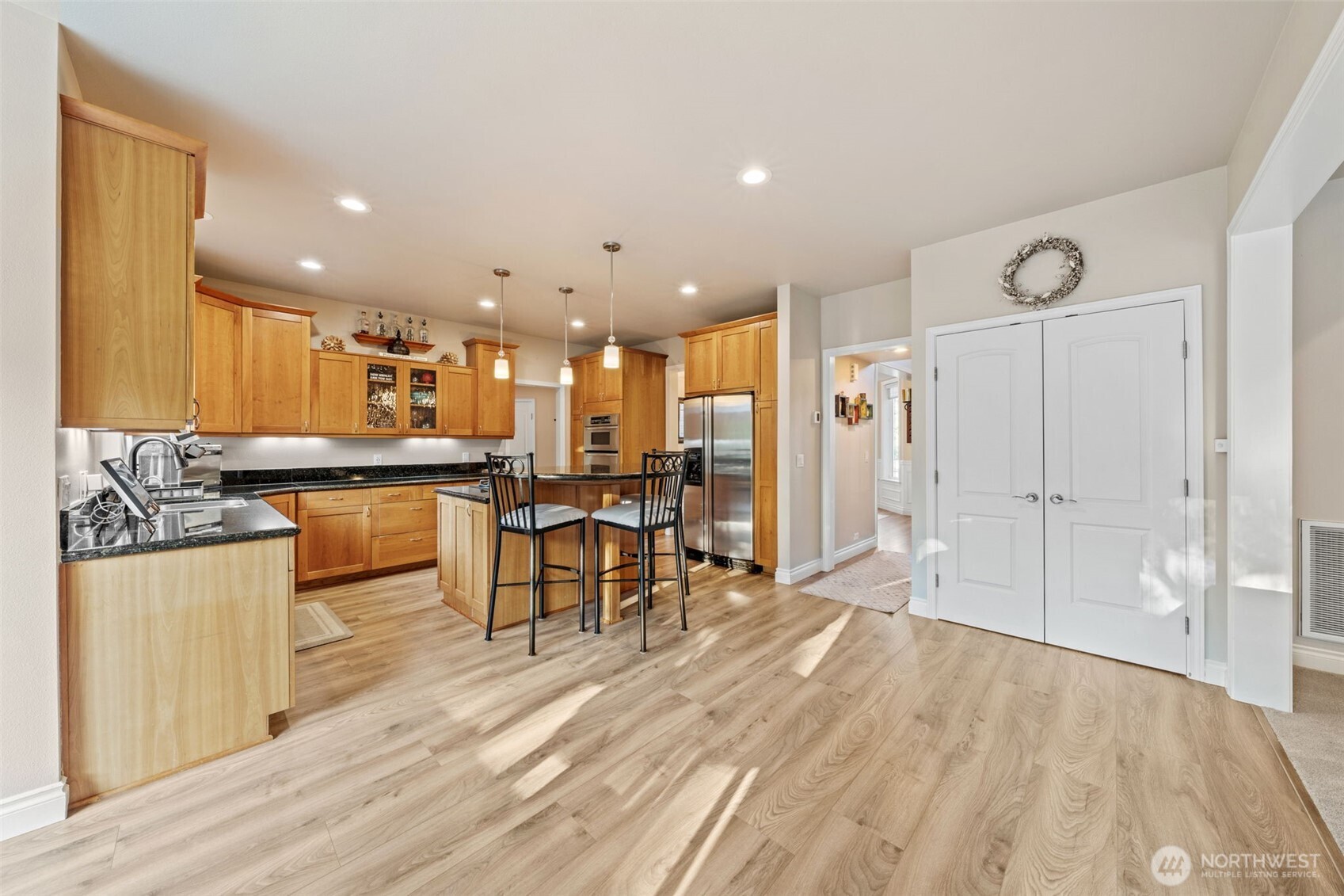 MLS #NWM2431403 image #16