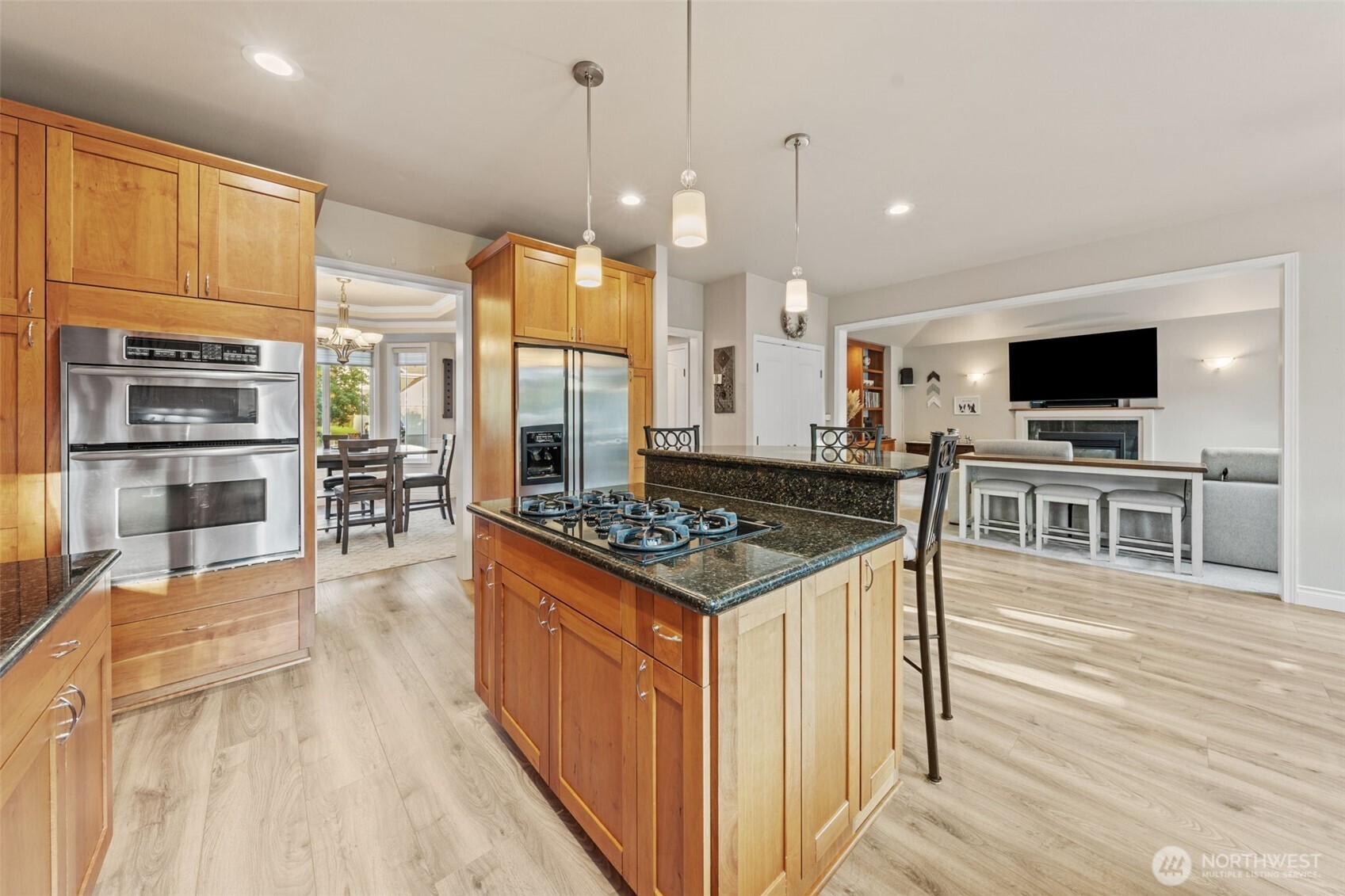 MLS #NWM2431403 image #18