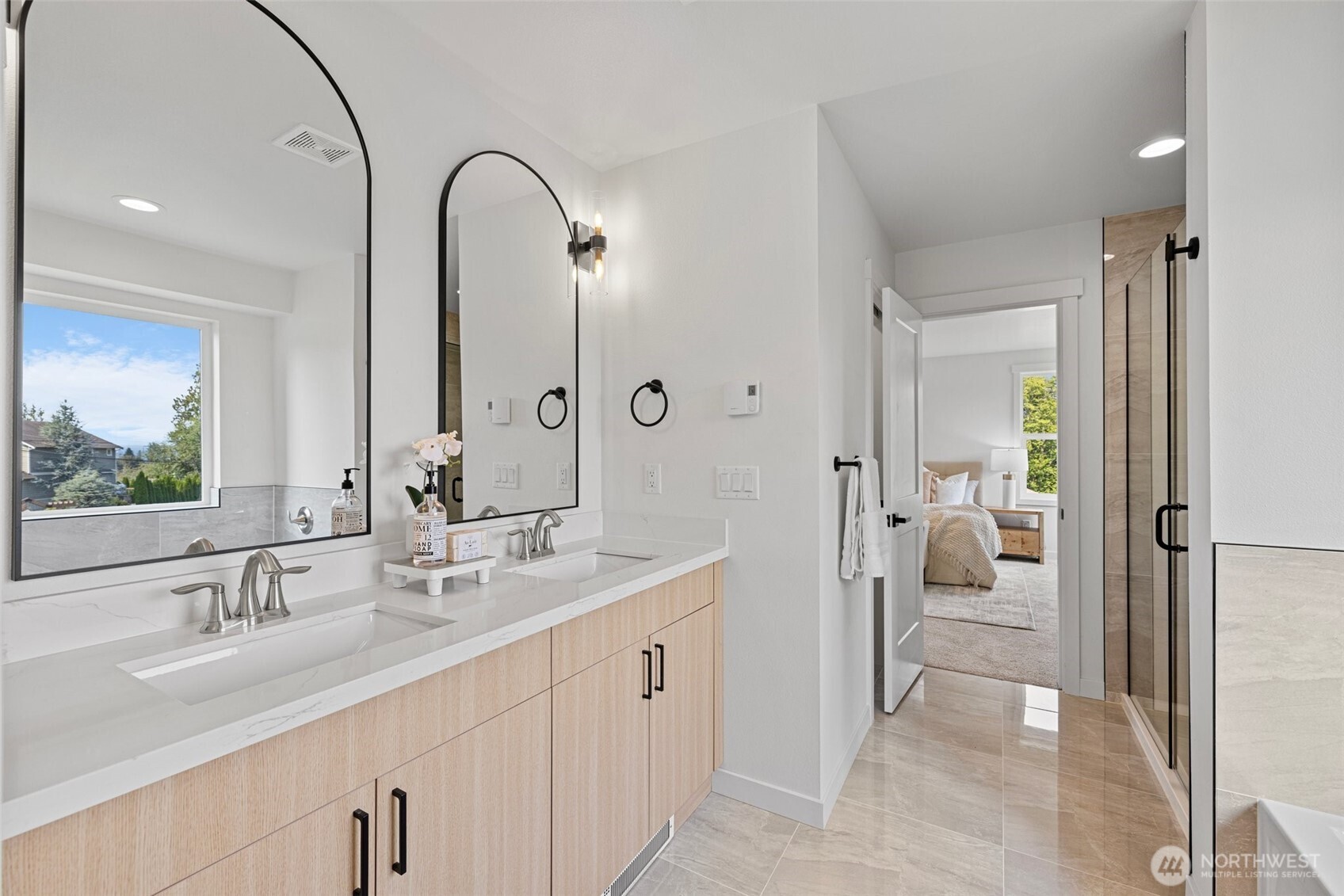 MLS #NWM2431694 image #17