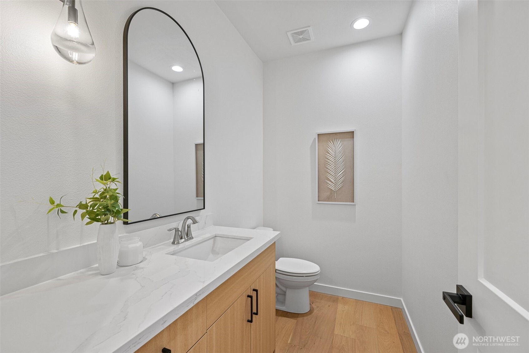 MLS #NWM2431694 image #7