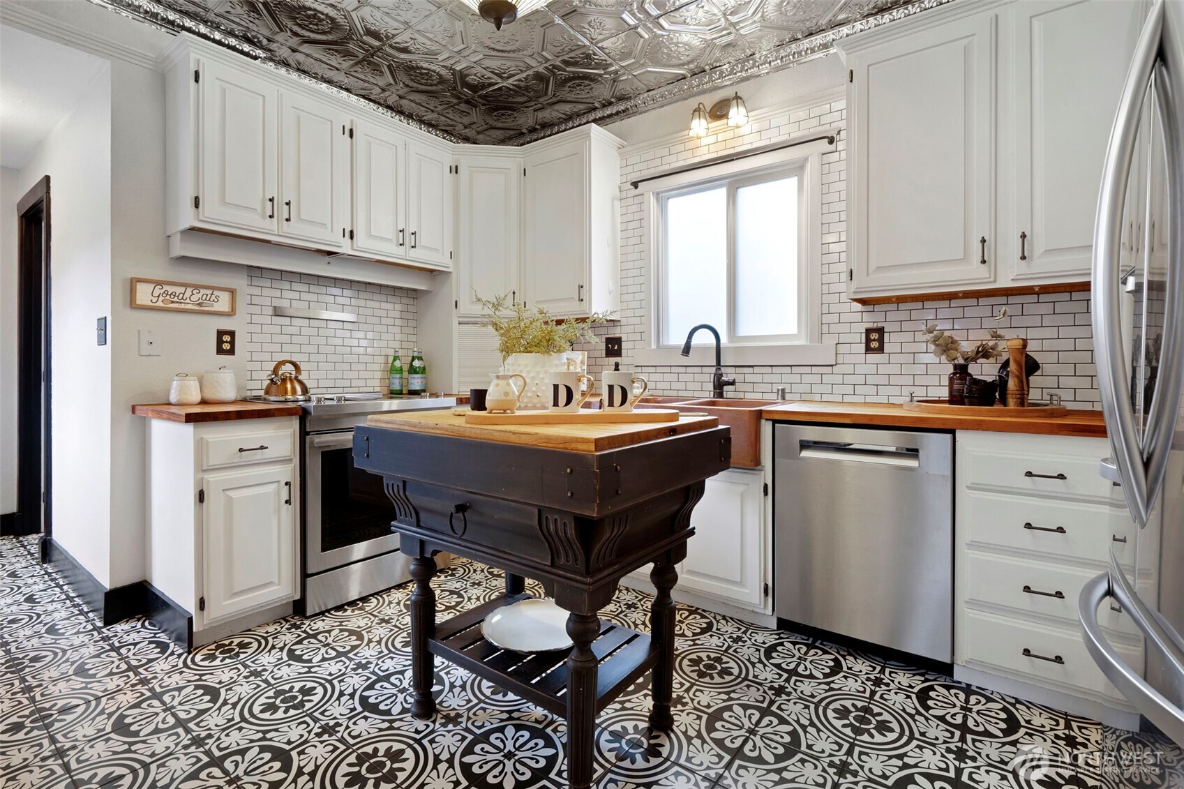 MLS #NWM2431792 image #10