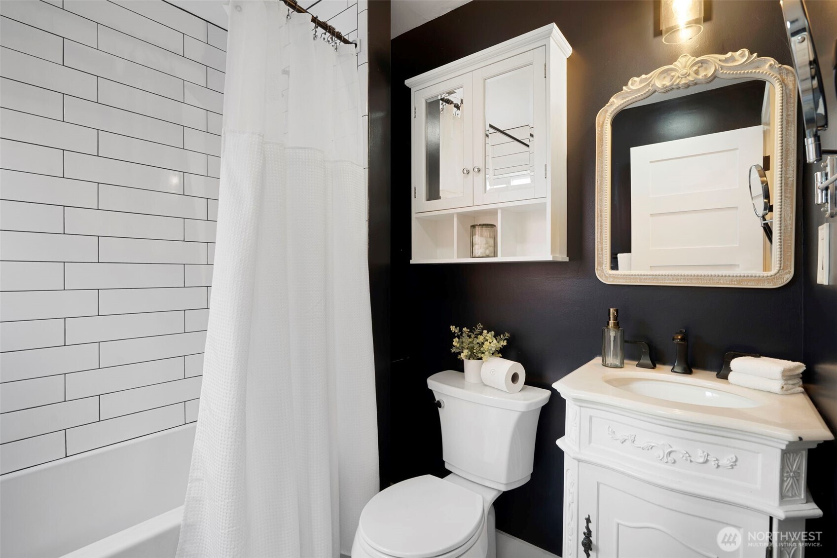 MLS #NWM2431792 image #17