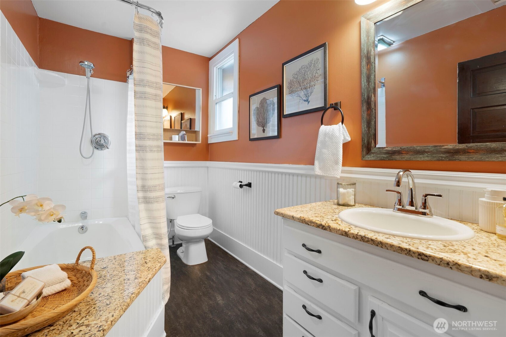 MLS #NWM2431792 image #25