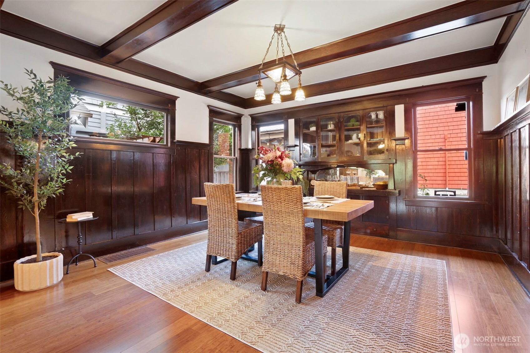 MLS #NWM2431792 image #5