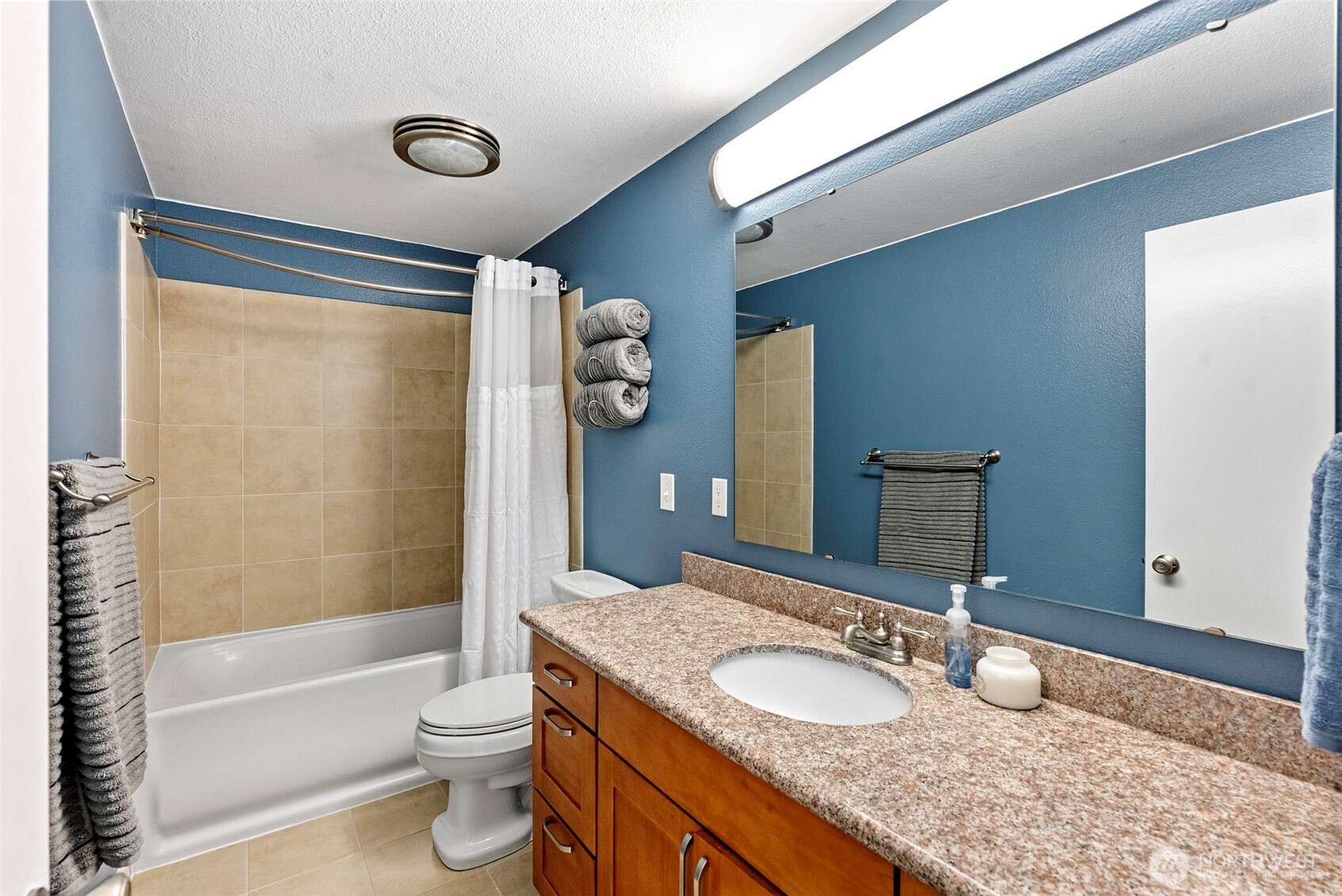 MLS #NWM2431870 image #20